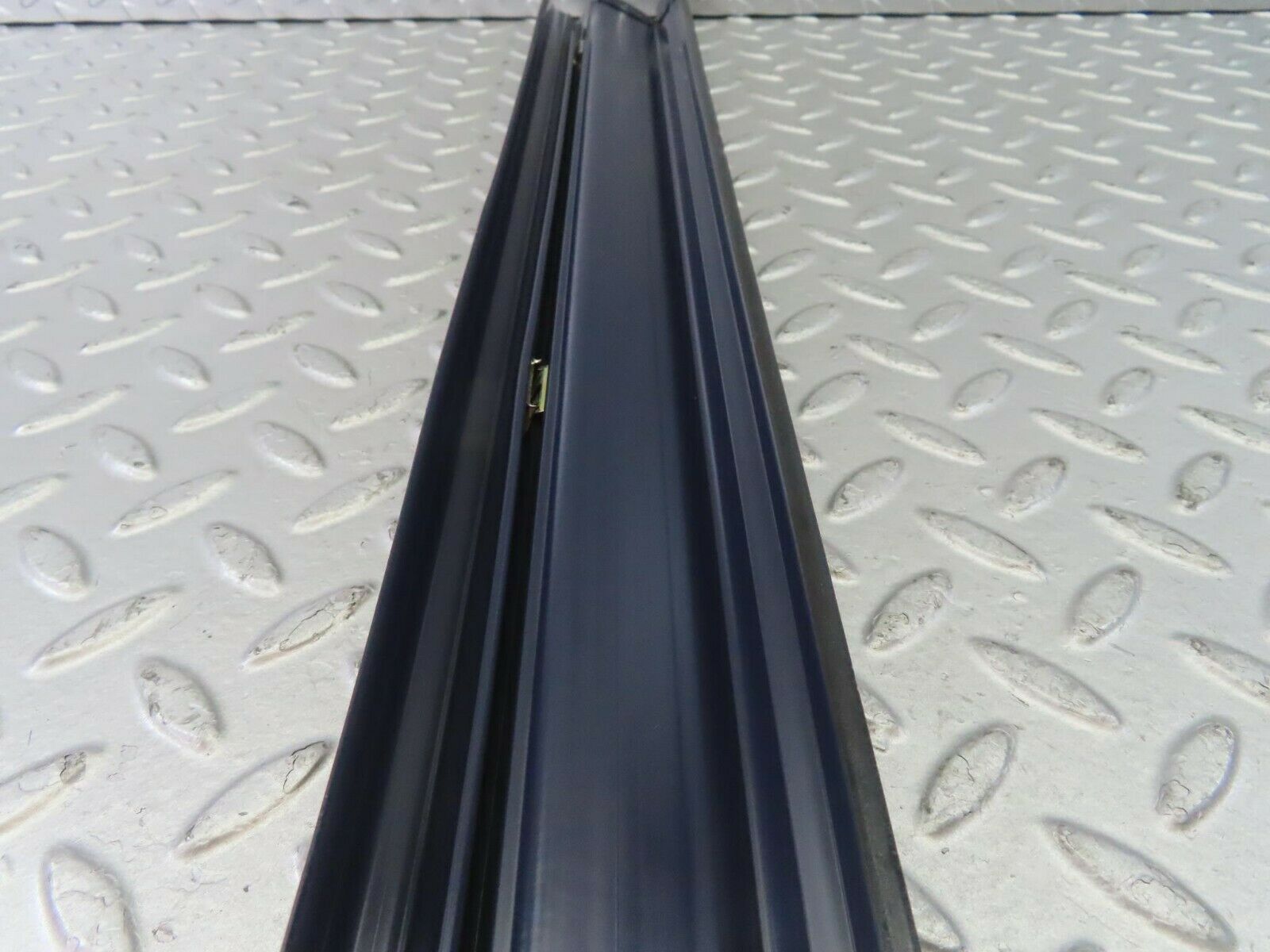 10345 Mercedes-Benz W201 190E Front Right Door Sill Blue