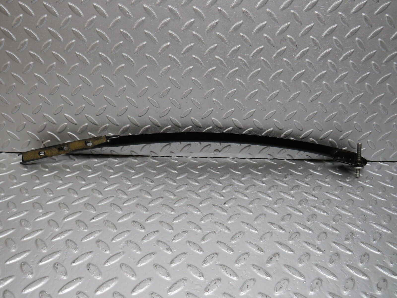 39660 Mercedes-Benz R129 320SL Coupe Left Door Front Window Channel