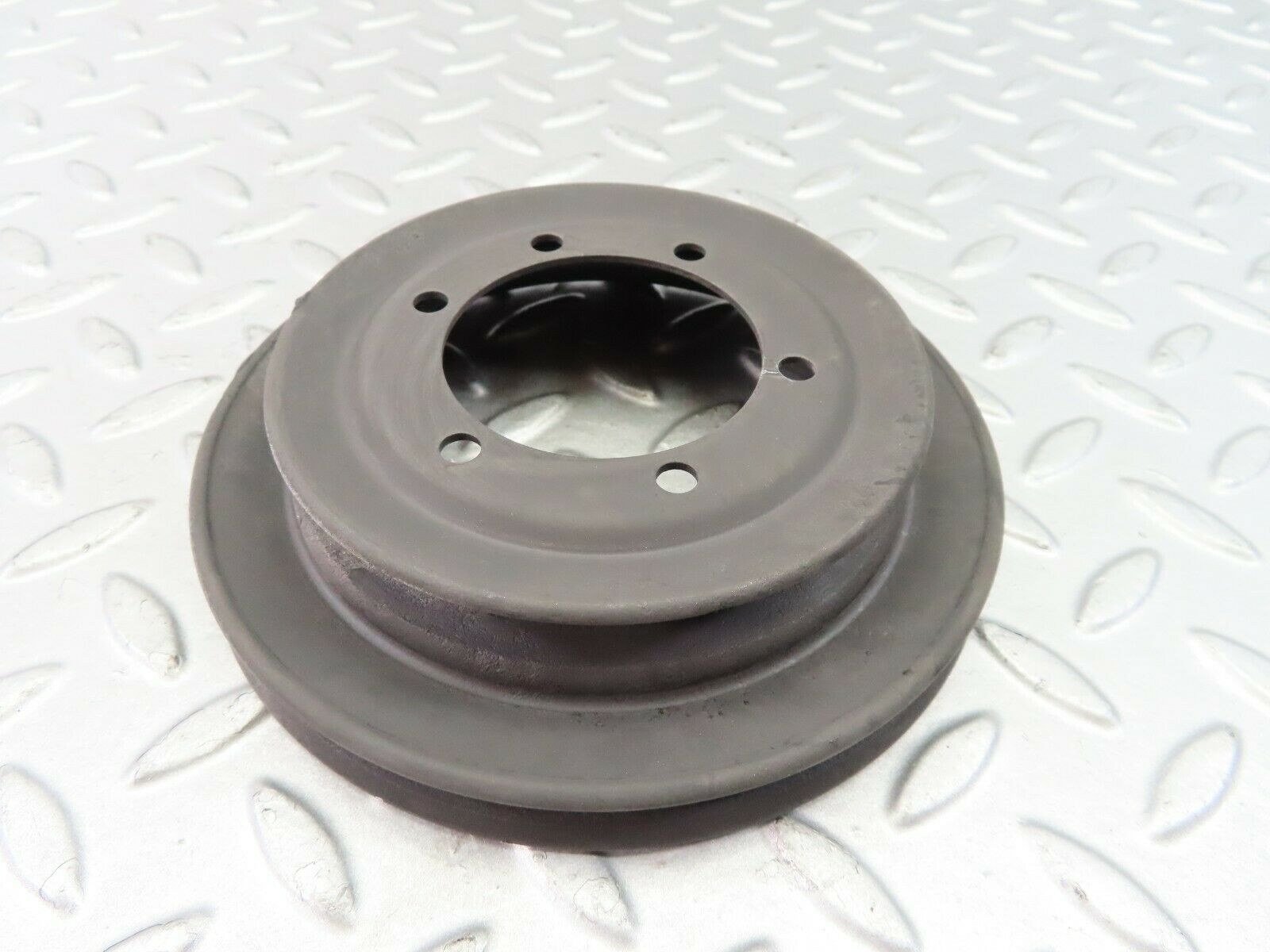 7769 Mercedes-Benz S123 230TE Wagon Crankshaft Pulley 1020320404