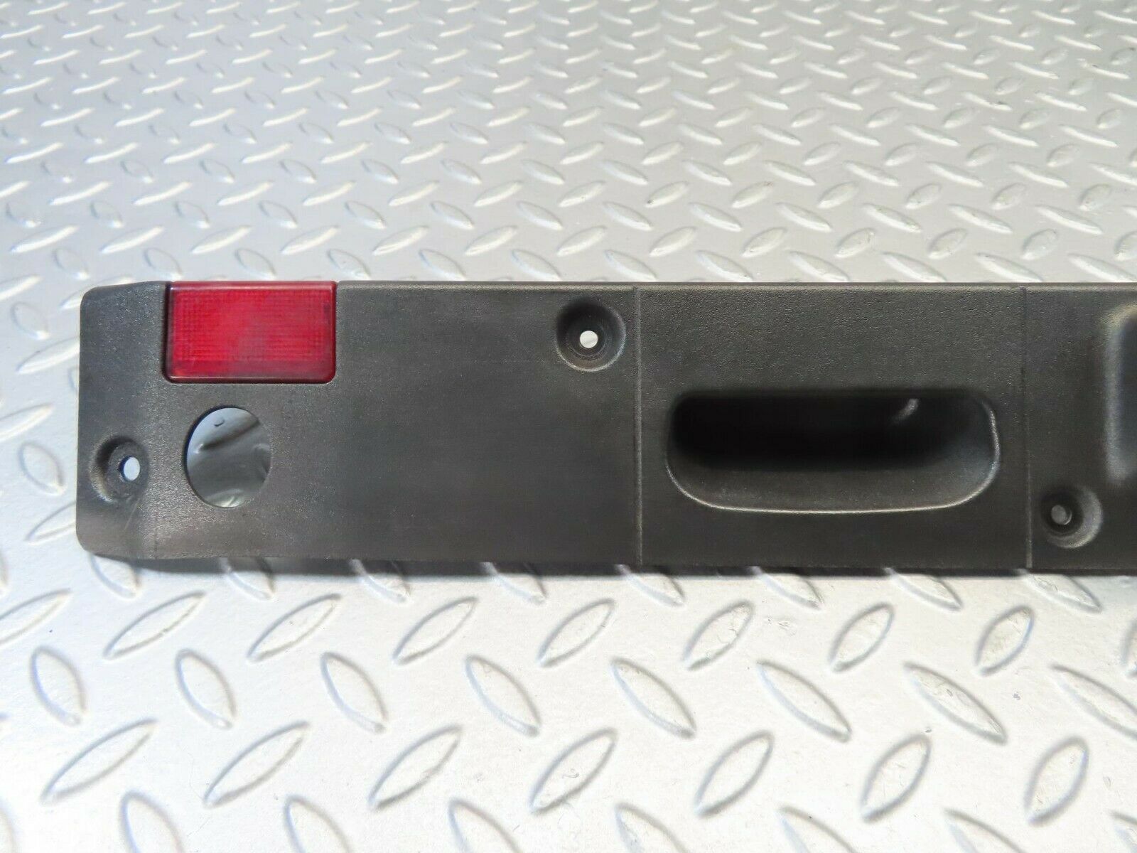 11160 Mercedes-Benz W221 S320 Trunk Cover Trim 221500093