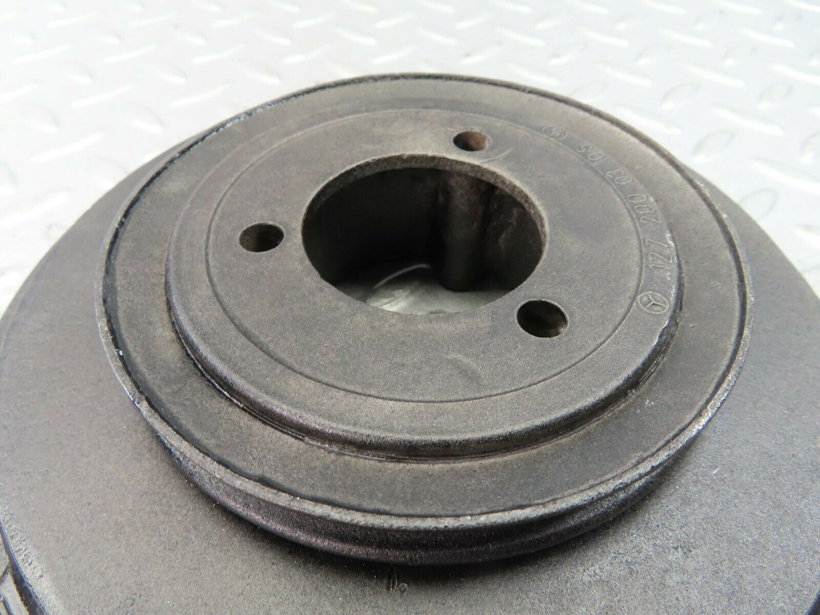9204 Mercedes-Benz W111 Crankshaft Damper Pulley 1272000305