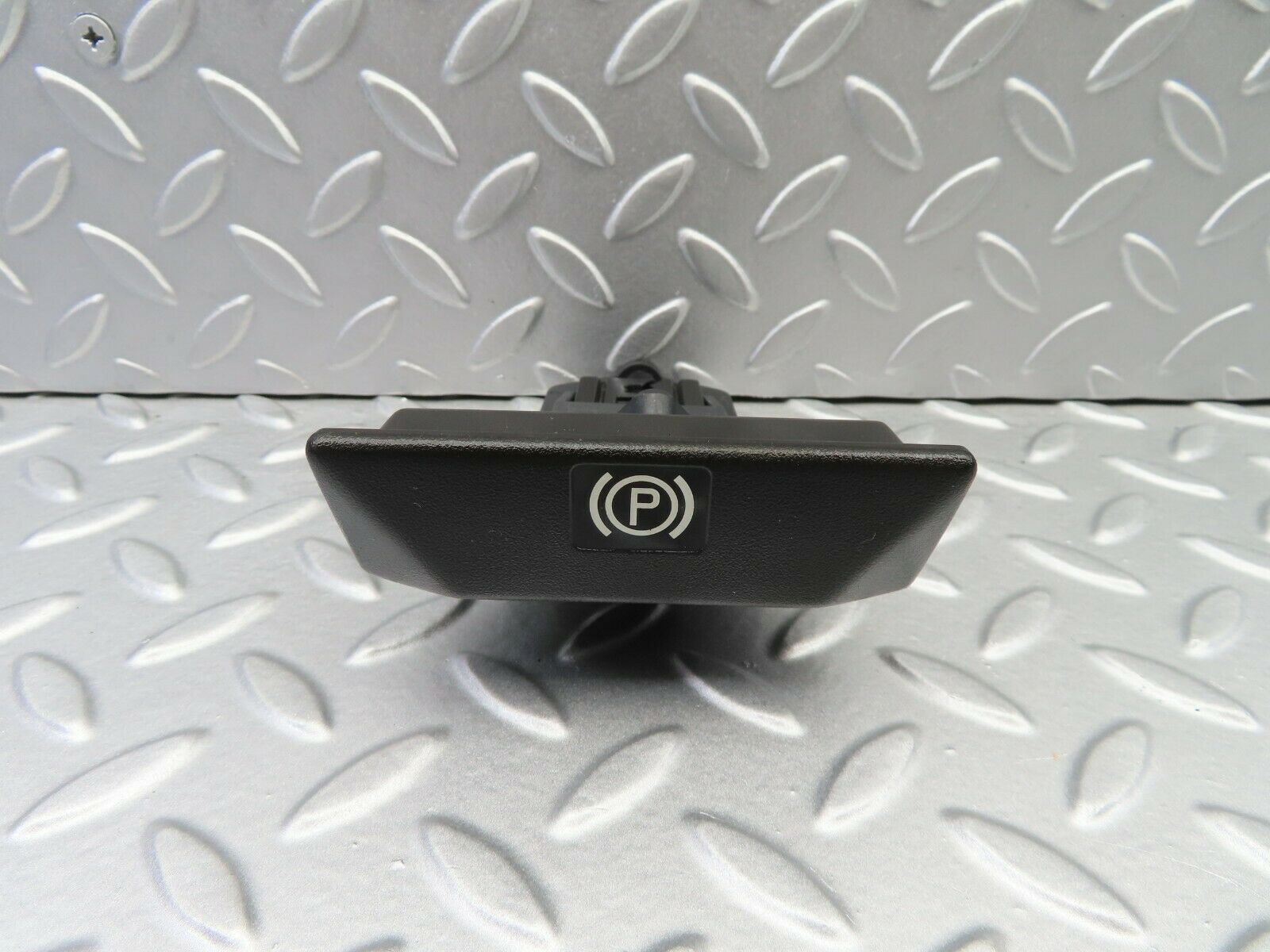 6474 Mercedes-Benz S124 E220 Wagon Parking Brake Release Handle 1244270320