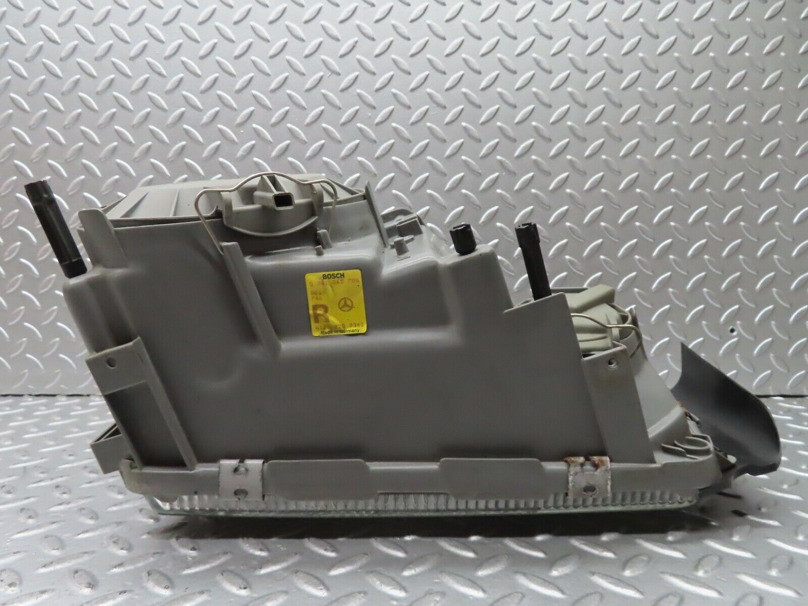 21613 Mercedes-Benz W126 300SE Headlight Right Side Bosch RHD 1268209361