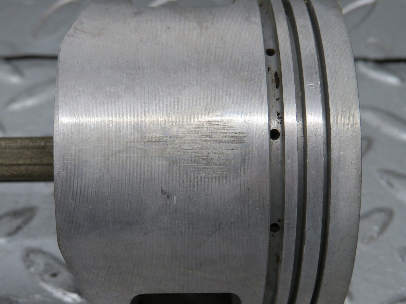 32650 Mercedes-Benz S124 300TE Wagon Piston With Connecting Rod 88.485mm 10205