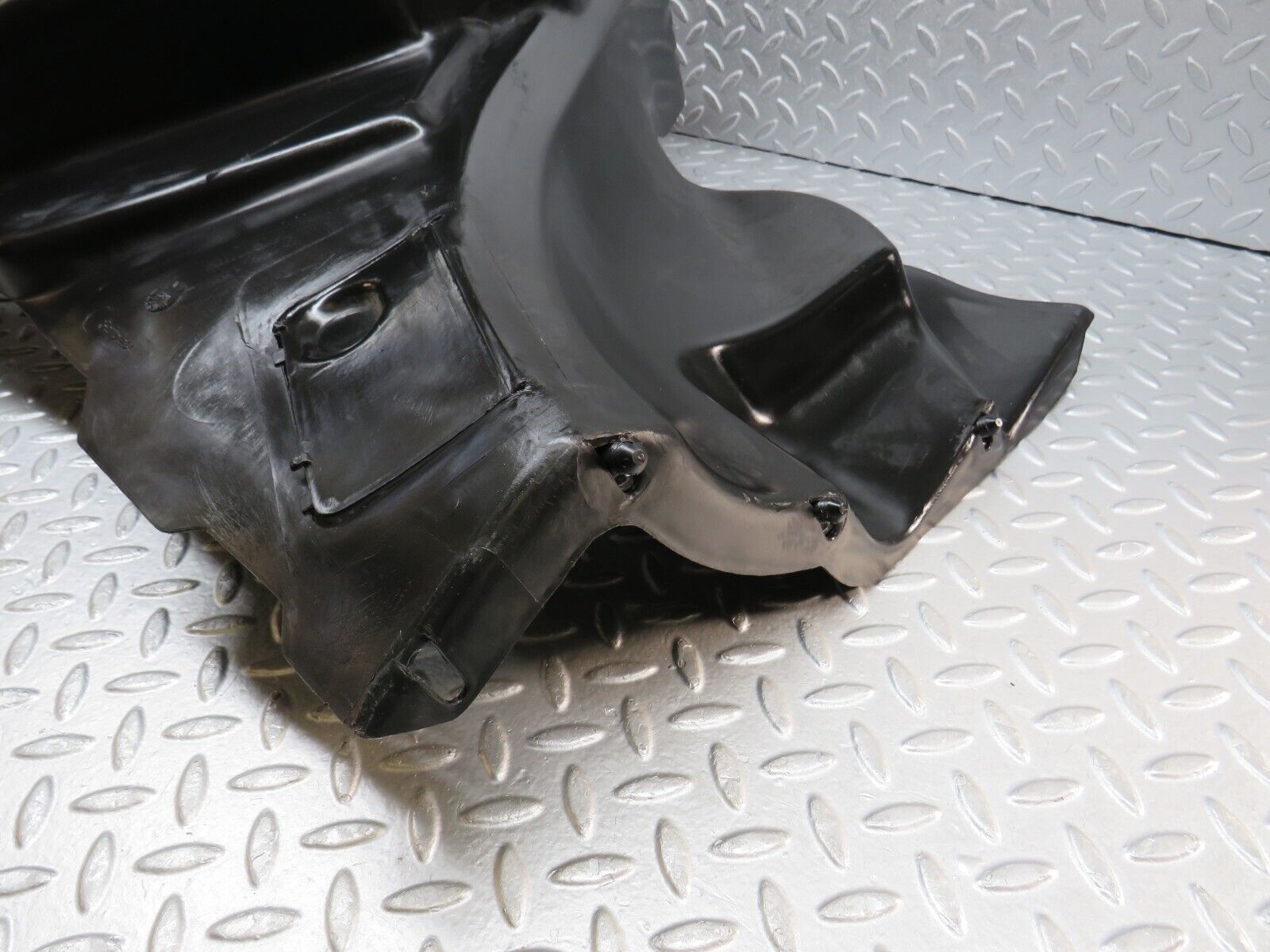 36559 Mercedes-Benz W201 190E 2.0L Trunk Cover Panel Left Side 2016931933