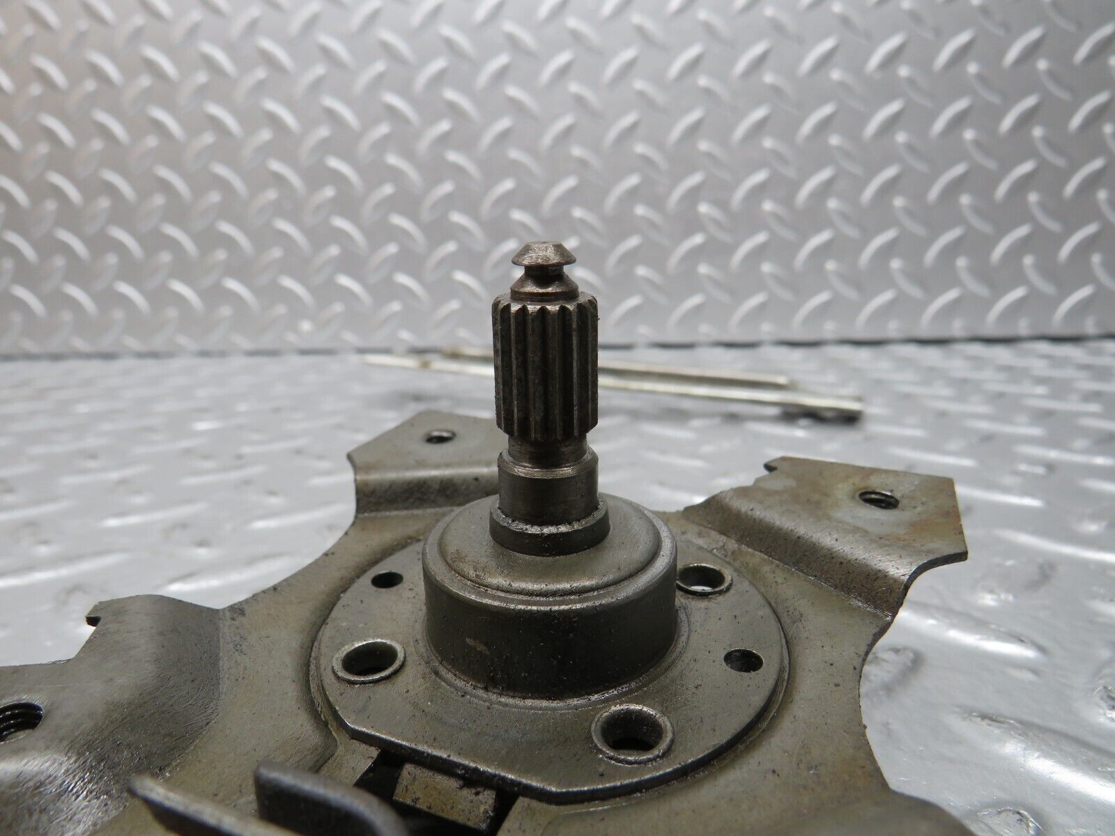 31154 Mercedes-Benz W123 200D Rear Left Manual Window Regulator 1237300146