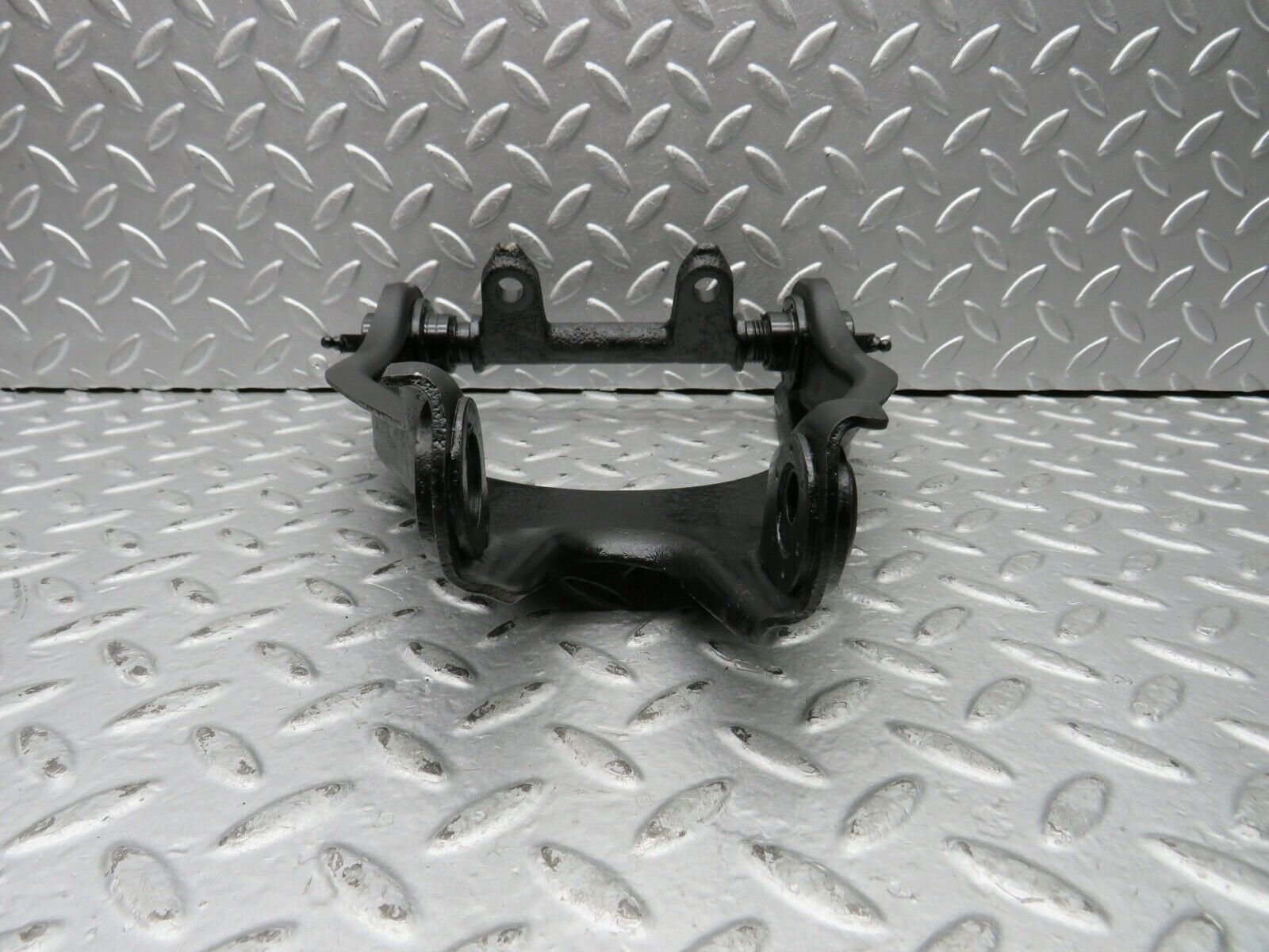 21935 Mercedes-Benz W121 190b Ponton Front Right Upper Control Arm