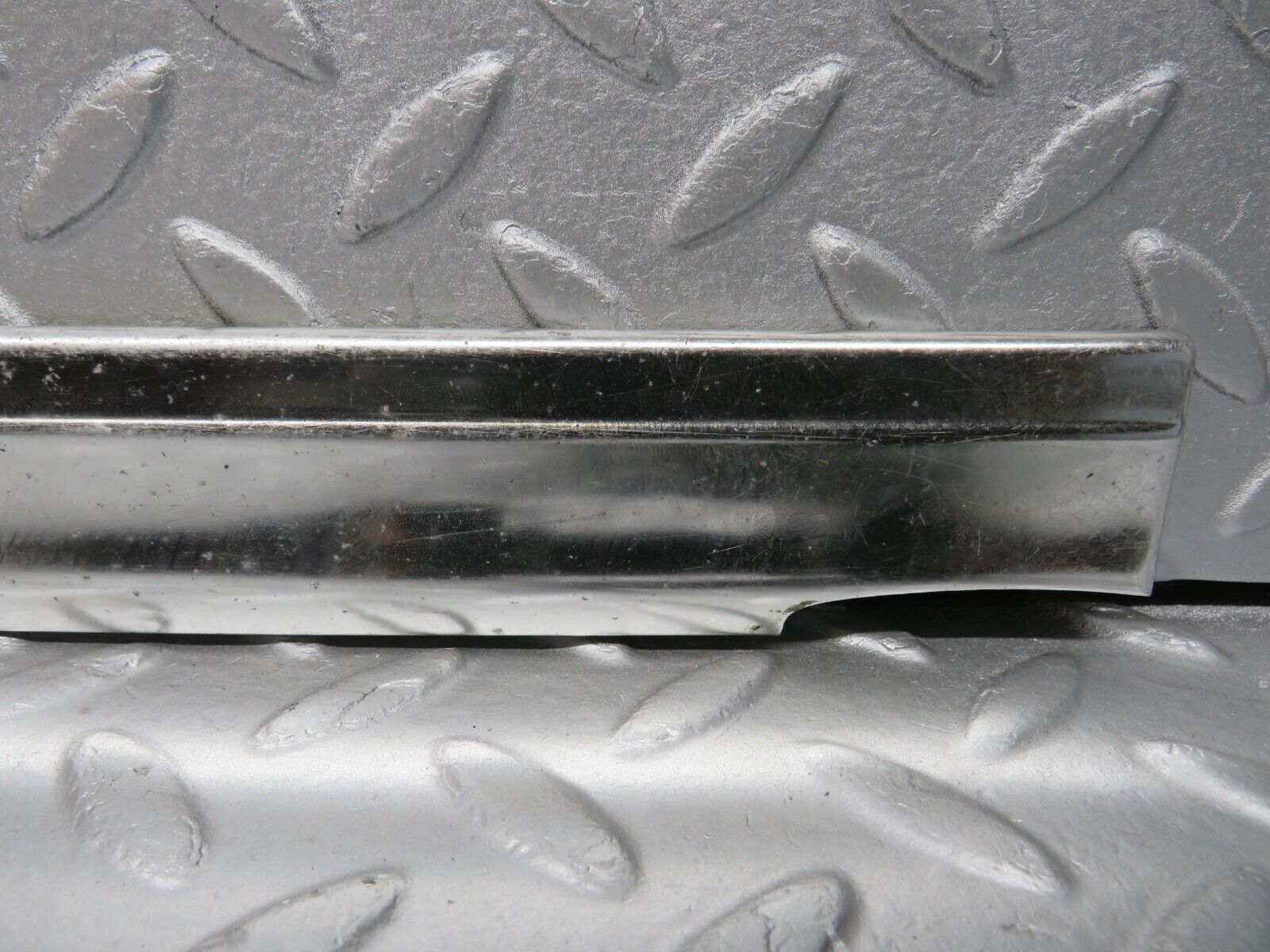 40242 Mercedes-Benz W110 230 Front Right Door Chrome Moulding Trim