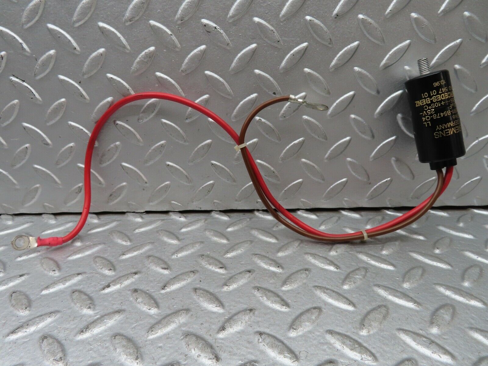 19436 Mercedes-Benz C140 CL420 Coupe Battery Condenser 1405470101