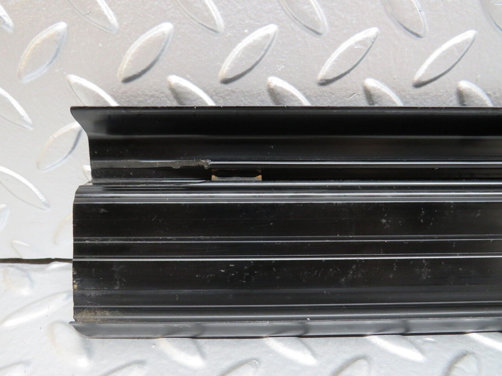 27956 Mercedes-Benz W123 280E Front Right Door Sill Trim