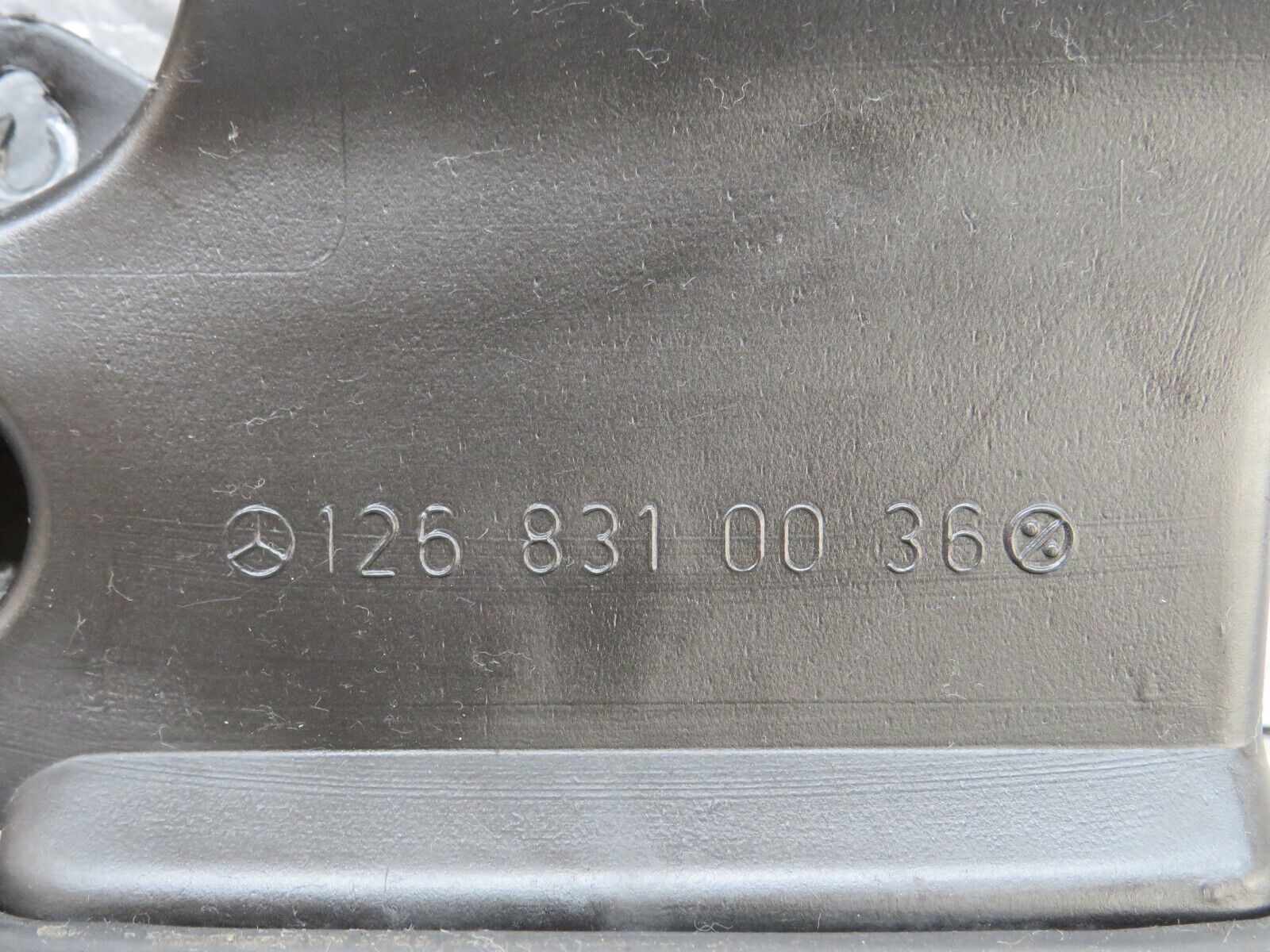 34278 Mercedes-Benz C126 380SEC Coupe Dashboard Centre Air Vent With Rubber 1268310036 1269970181