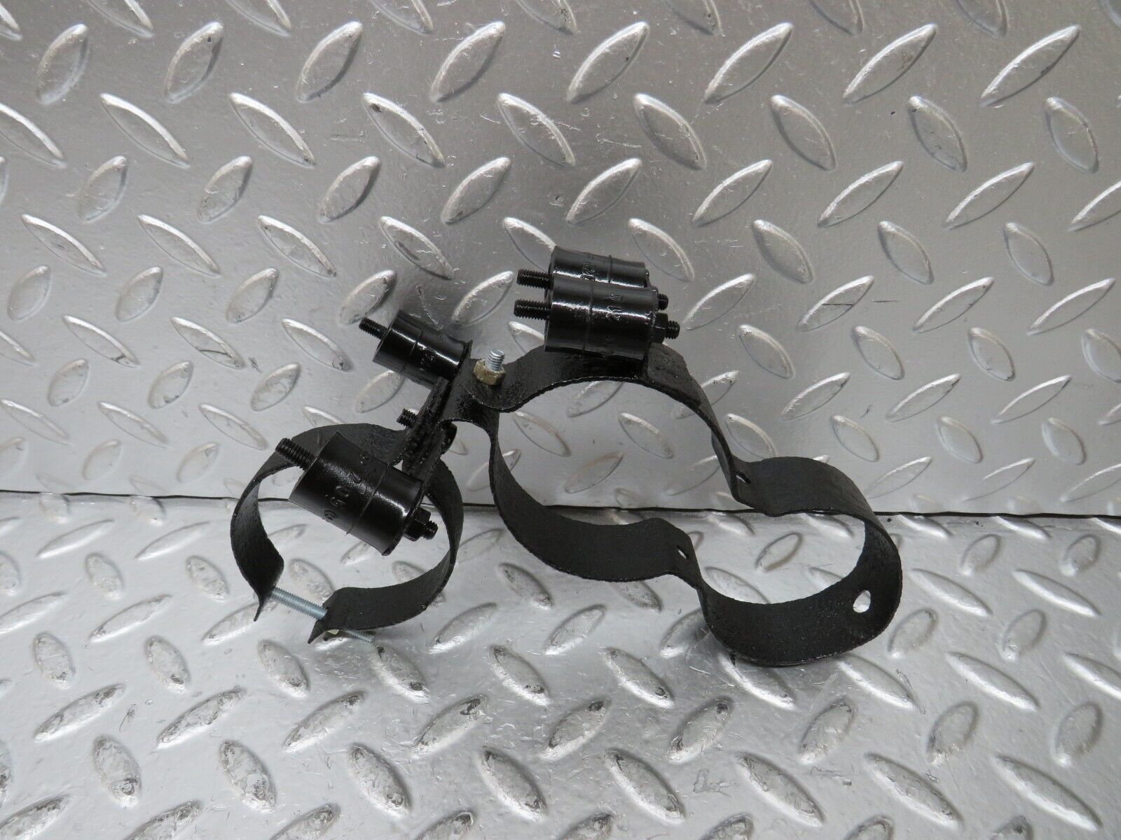 26194 Mercedes-Benz W116 450SE Fuel Pump Fuel Filter Bracket Holder