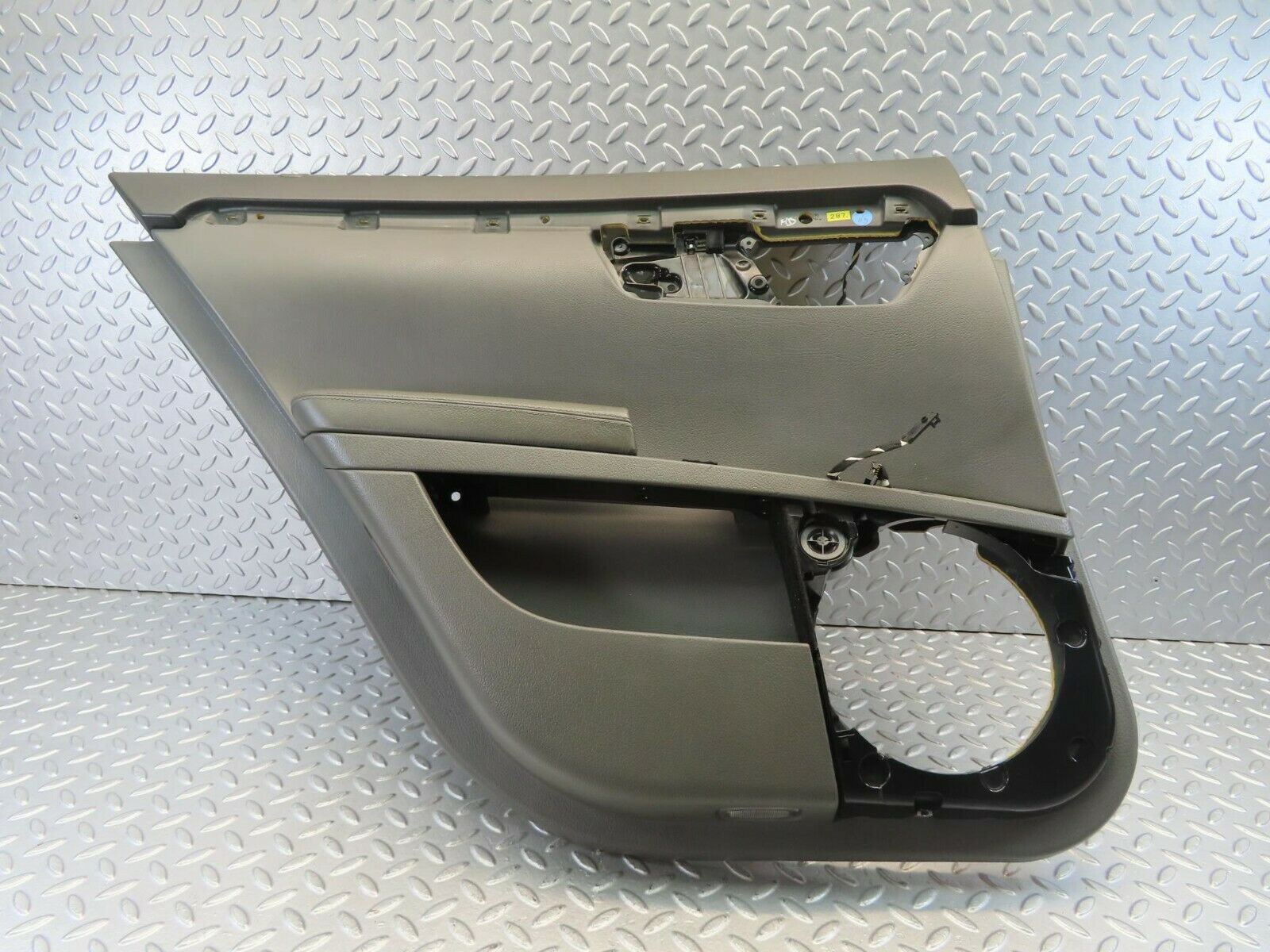 11170 Mercedes-Benz W221 S320 Rear Left Door Card