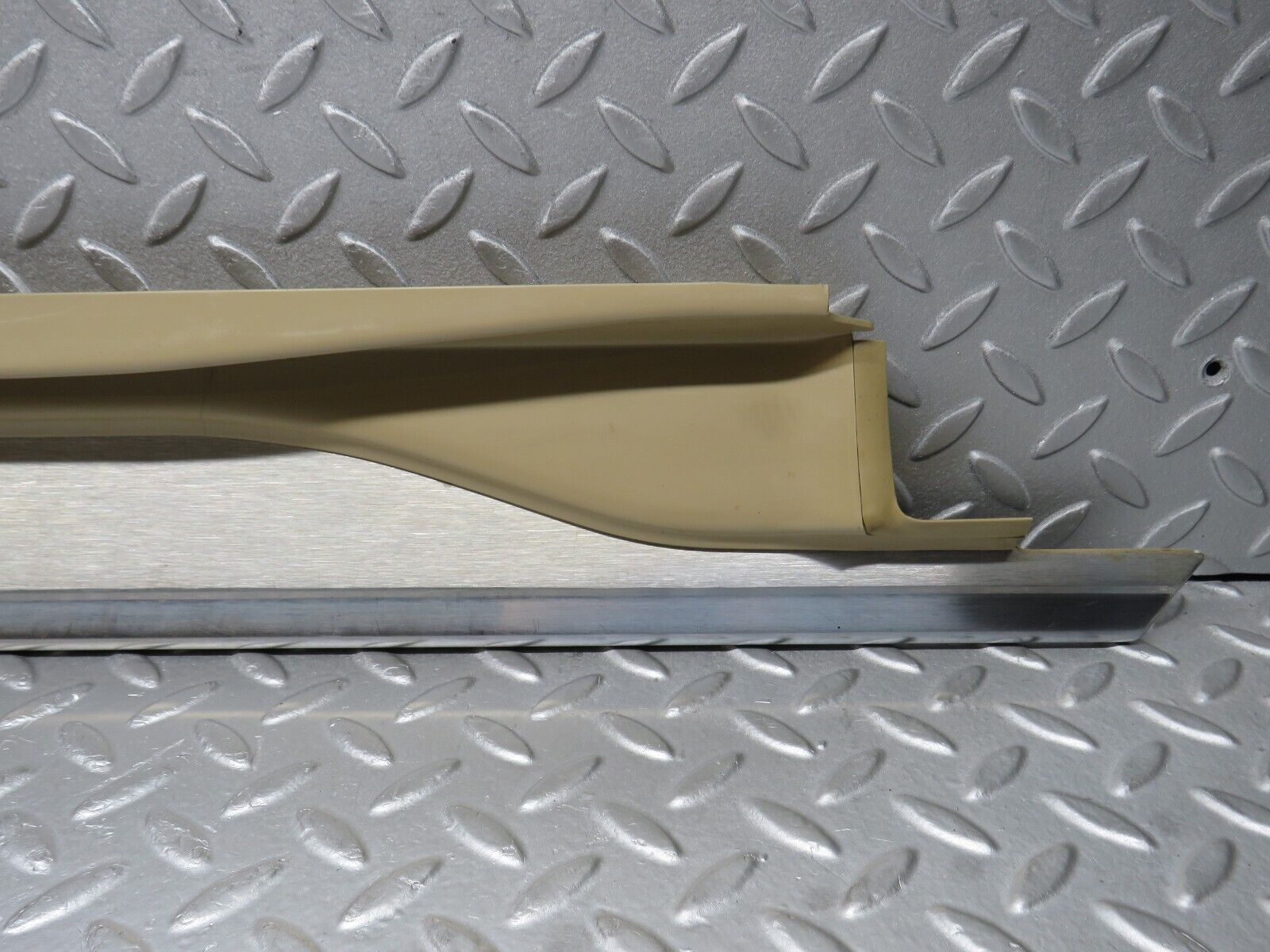 38236 Mercedes-Benz R129 280SL Coupe Right Door Sill Beige 1296800435