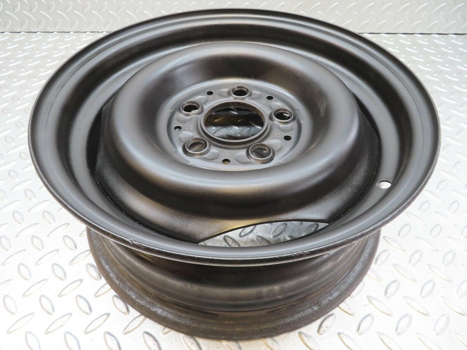 13234 Mercedes-Benz Steel Wheel 5.5Jx14H2 ET30 5x112 1234000302