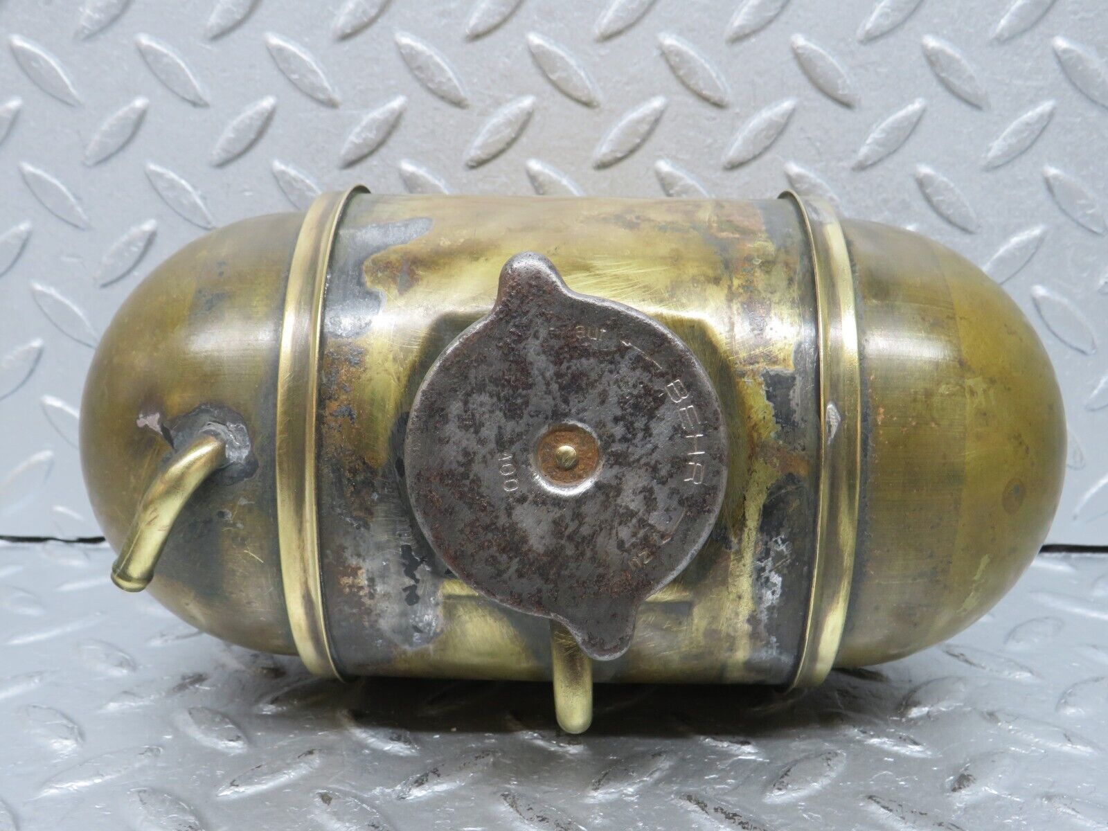 40231 Mercedes-Benz W110 230 Coolant Reservoir Tank 1105000049