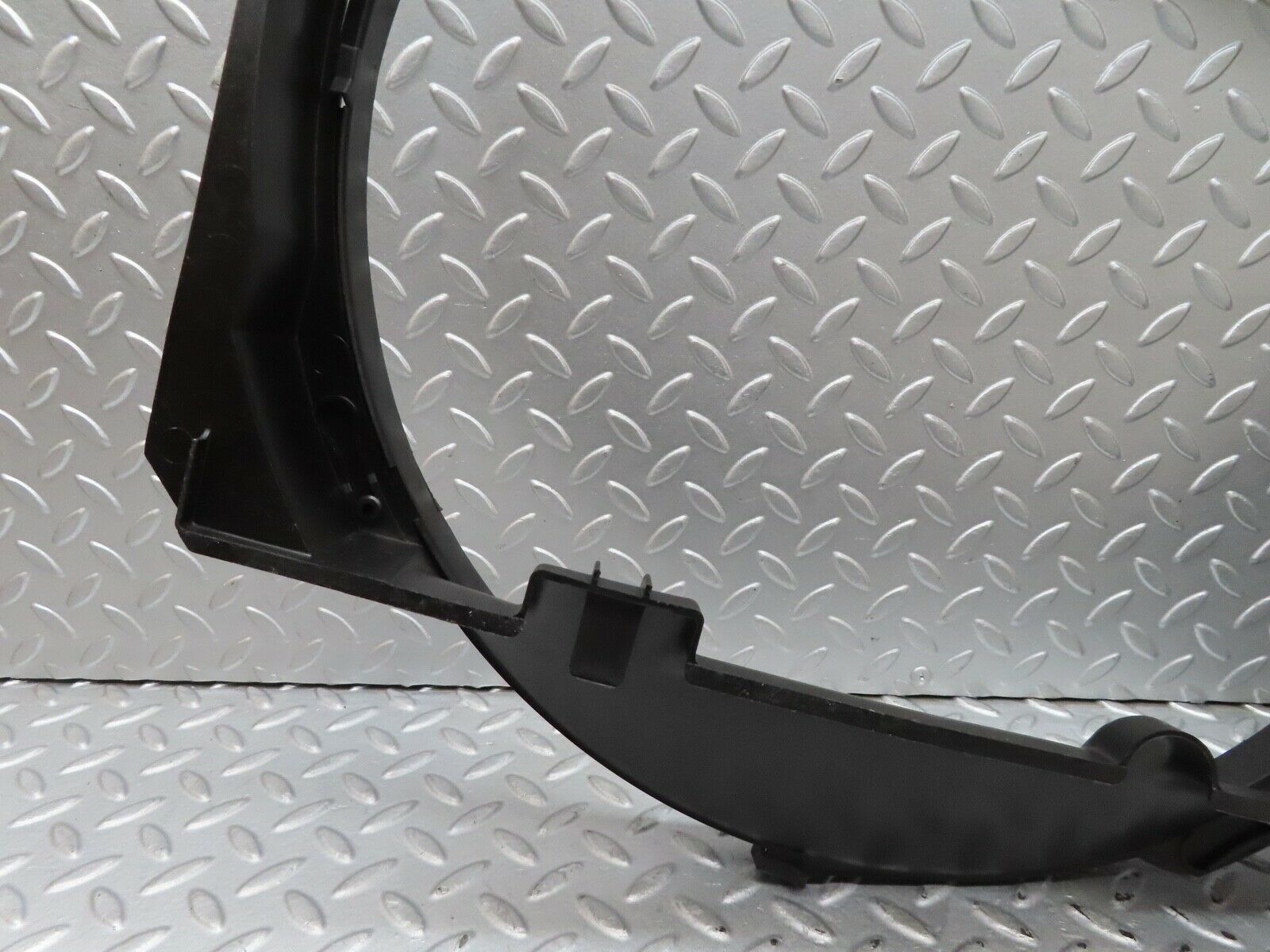 17327 Mercedes-Benz R129 300SL Coupe Radiator Fan Shroud Fan Cover 1295050055