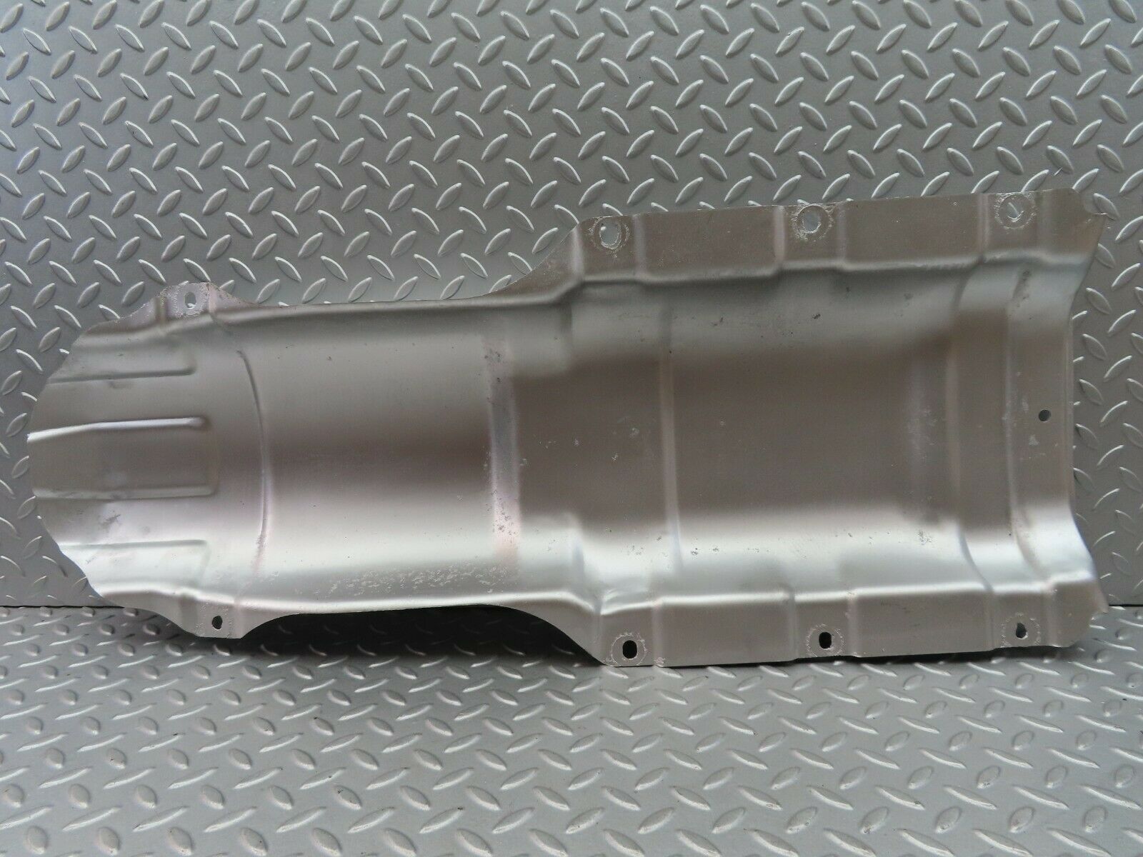 6325 Mercedes-Benz W126 380SE Exhaust Heat Shield