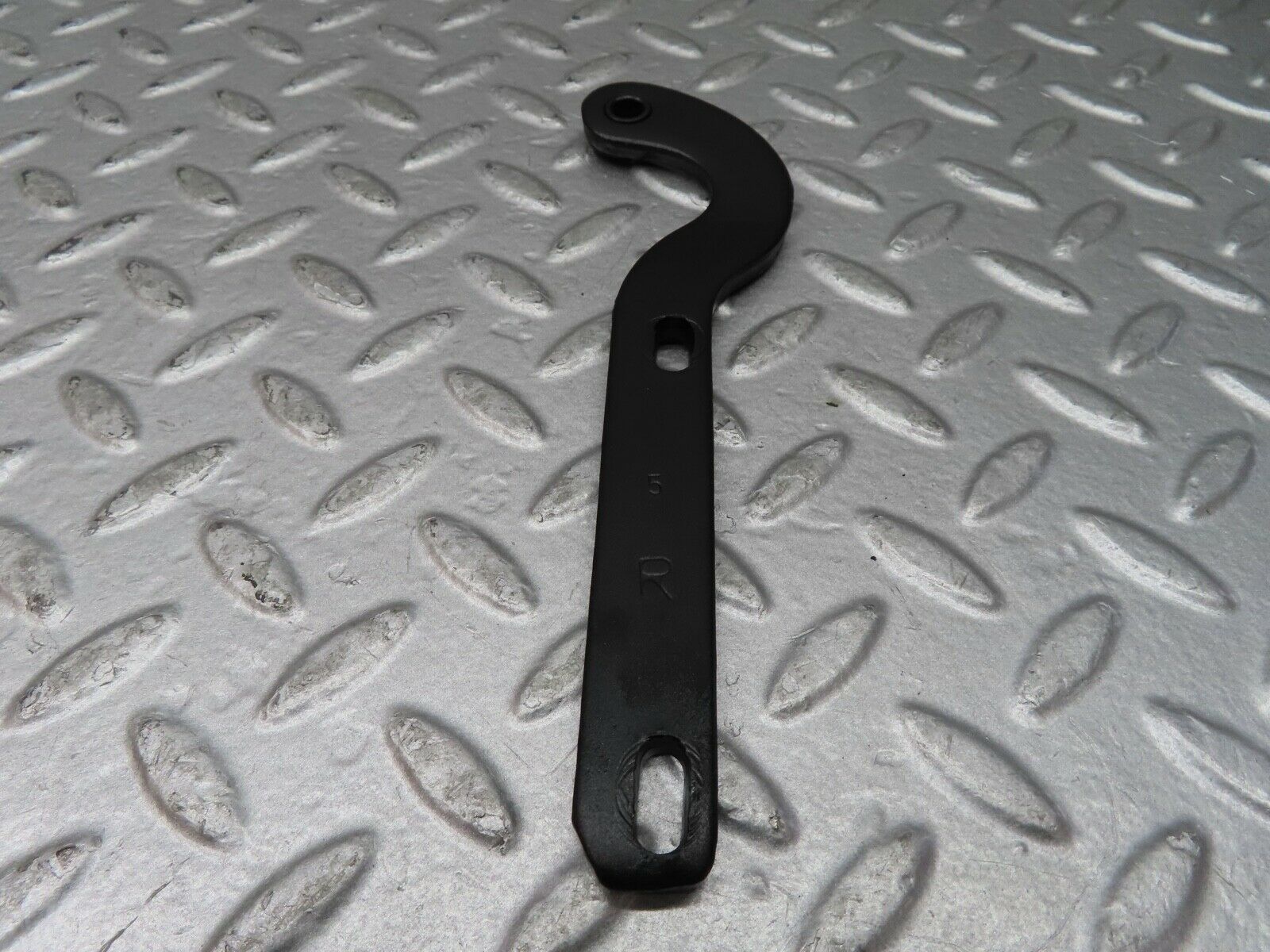 20373 Mercedes-Benz W114 280CE Coupe Bonnet Hinge Right Side