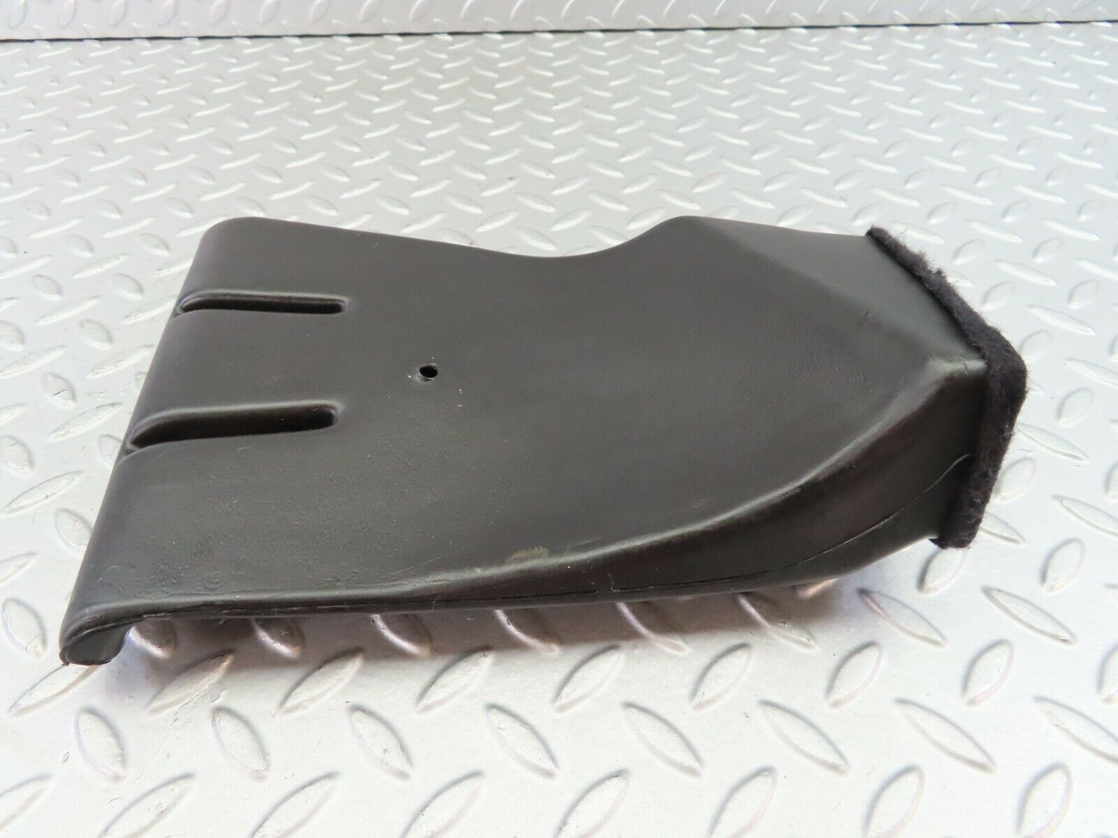 7643 Mercedes-Benz S123 230TE Wagon Heating Air Duct Left Side 1238310446