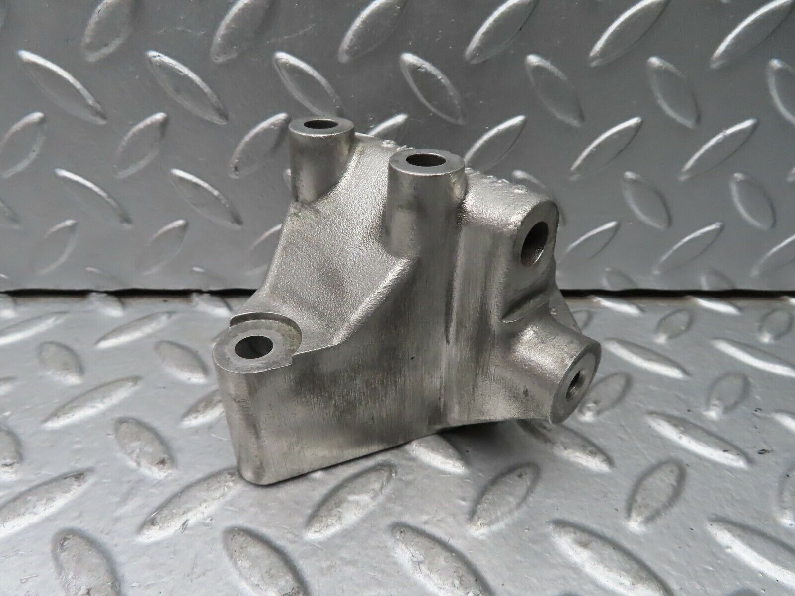 21278 Mercedes-Benz W123 230E Alternator Generator Bracket 1021550135