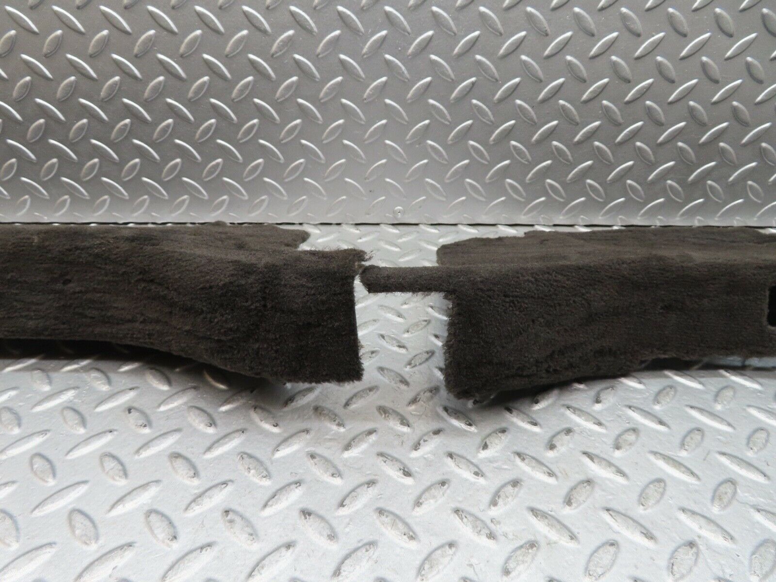 17193 Mercedes-Benz R129 300SL Coupe Rear Floor Cross Member Mat Carpet Grey