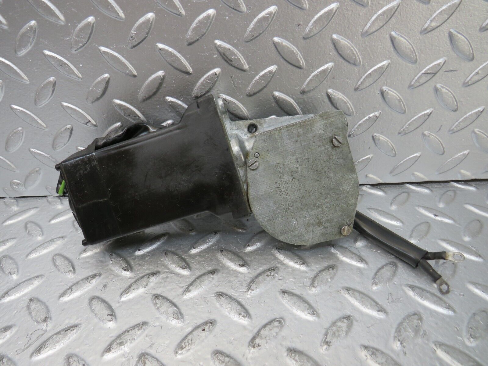 26067 Mercedes-Benz W116 450SE Window Regulator Motor Rear Left 0130820002