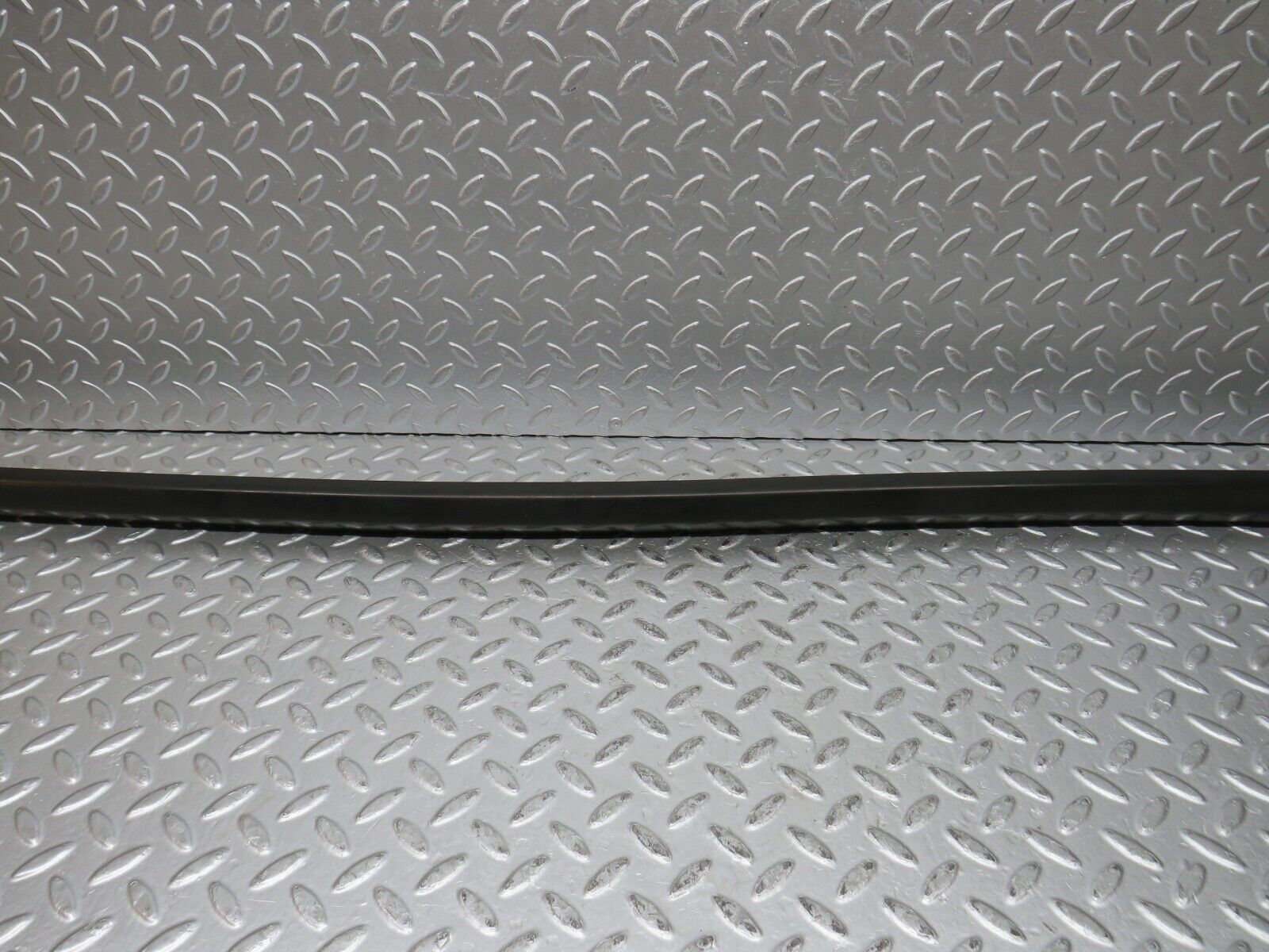 32217 Mercedes-Benz W123 230E Rear Bumper Rubber