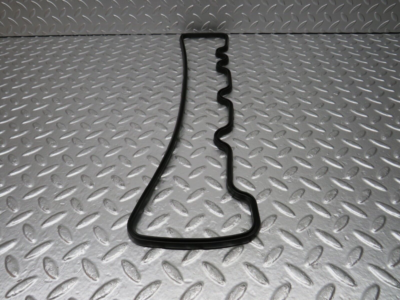 0107 Mercedes-Benz W116 350SE Valve Cover Gasket 1160161421