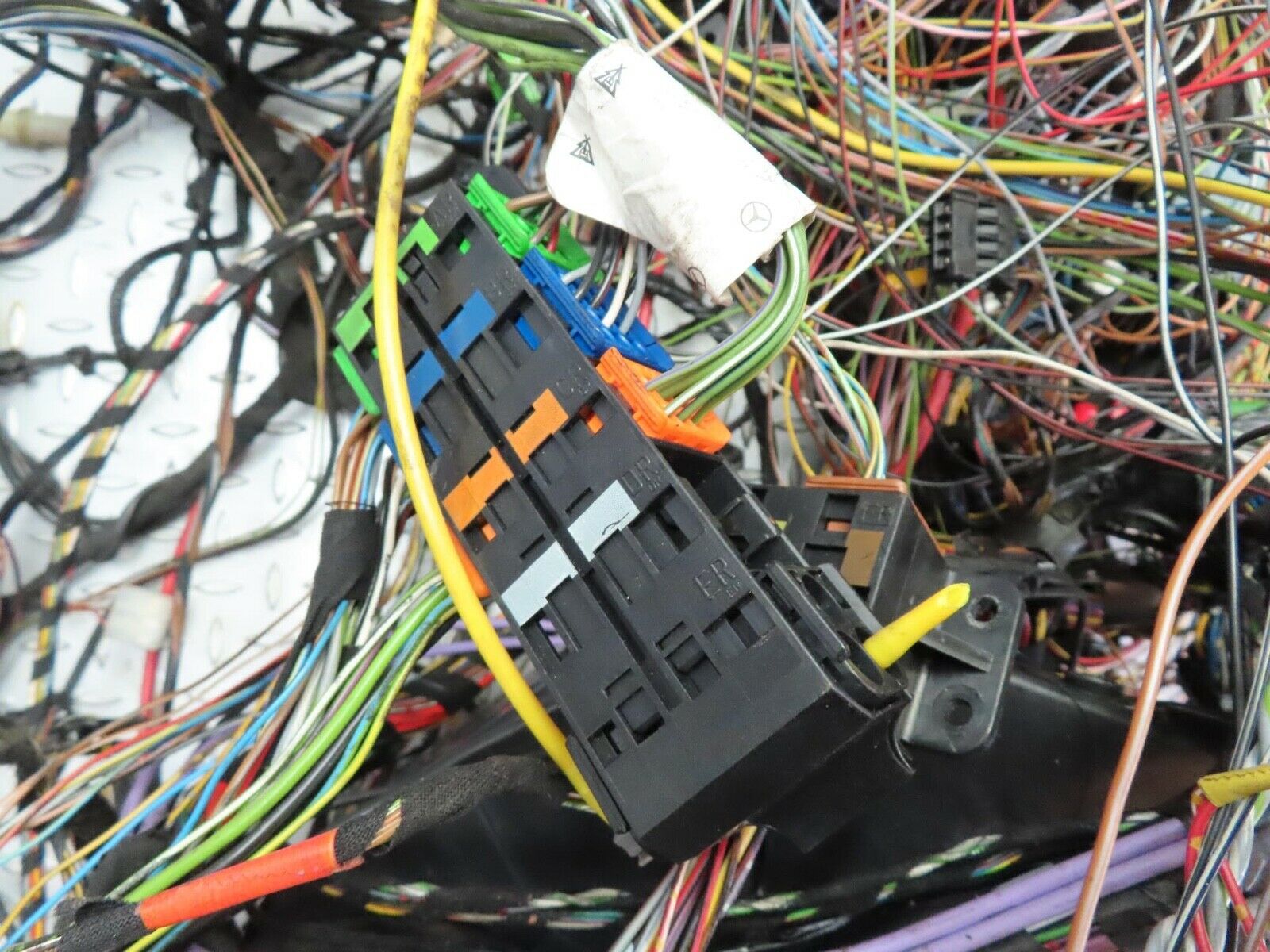 15208 Mercedes-Benz W140 S320 Engine Chassis Body Wire Wiring Harness