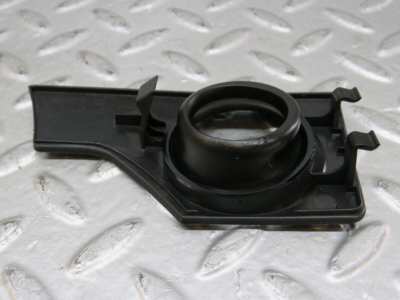 26566 Mercedes-Benz C124 220CE Coupe Ignition Switch Cover Surround 1246800165