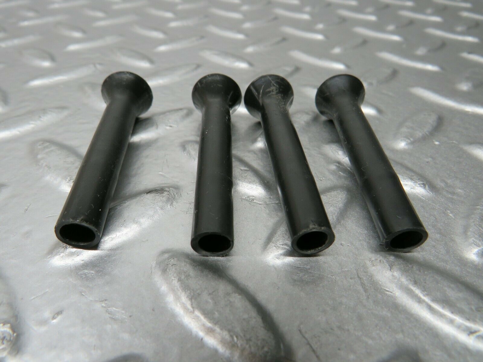 23544 Mercedes-Benz W114 280E Door Lock Knob Set