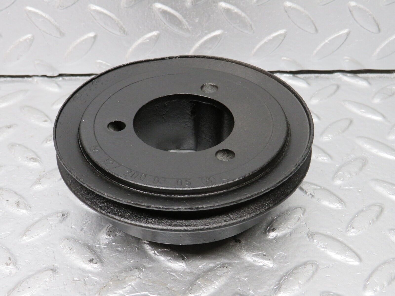 40412 Mercedes-Benz W110 230 Crankshaft Damper Pulley 1272000305