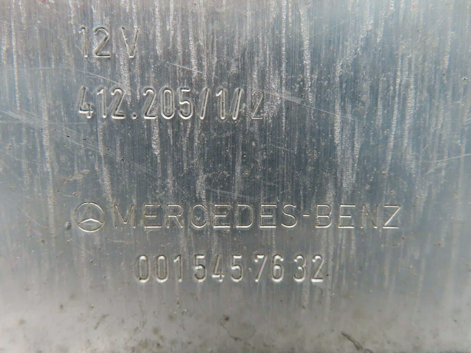 16710 Mercedes-Benz C107 380SLC Cruise Control Module Unit 0015457632