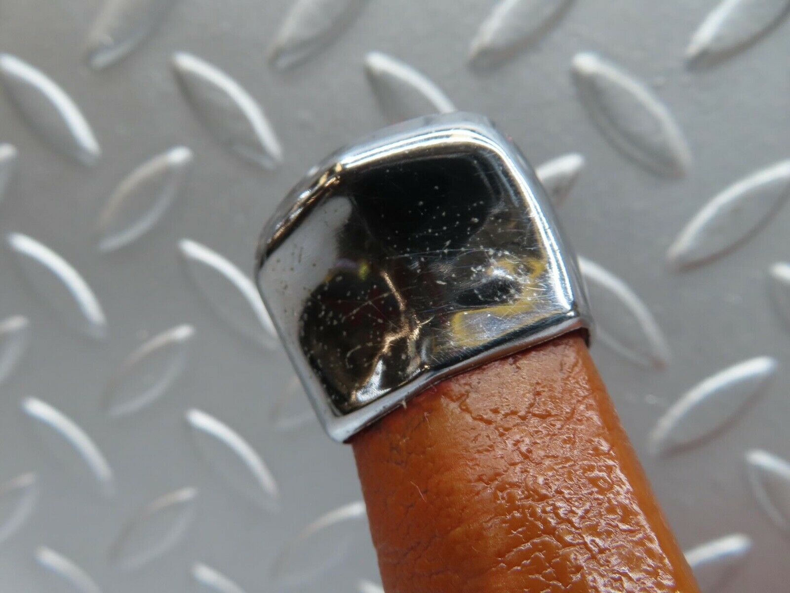 12252 Mercedes-Benz W108 280SE 3.5 Interior Door Handle Right Red