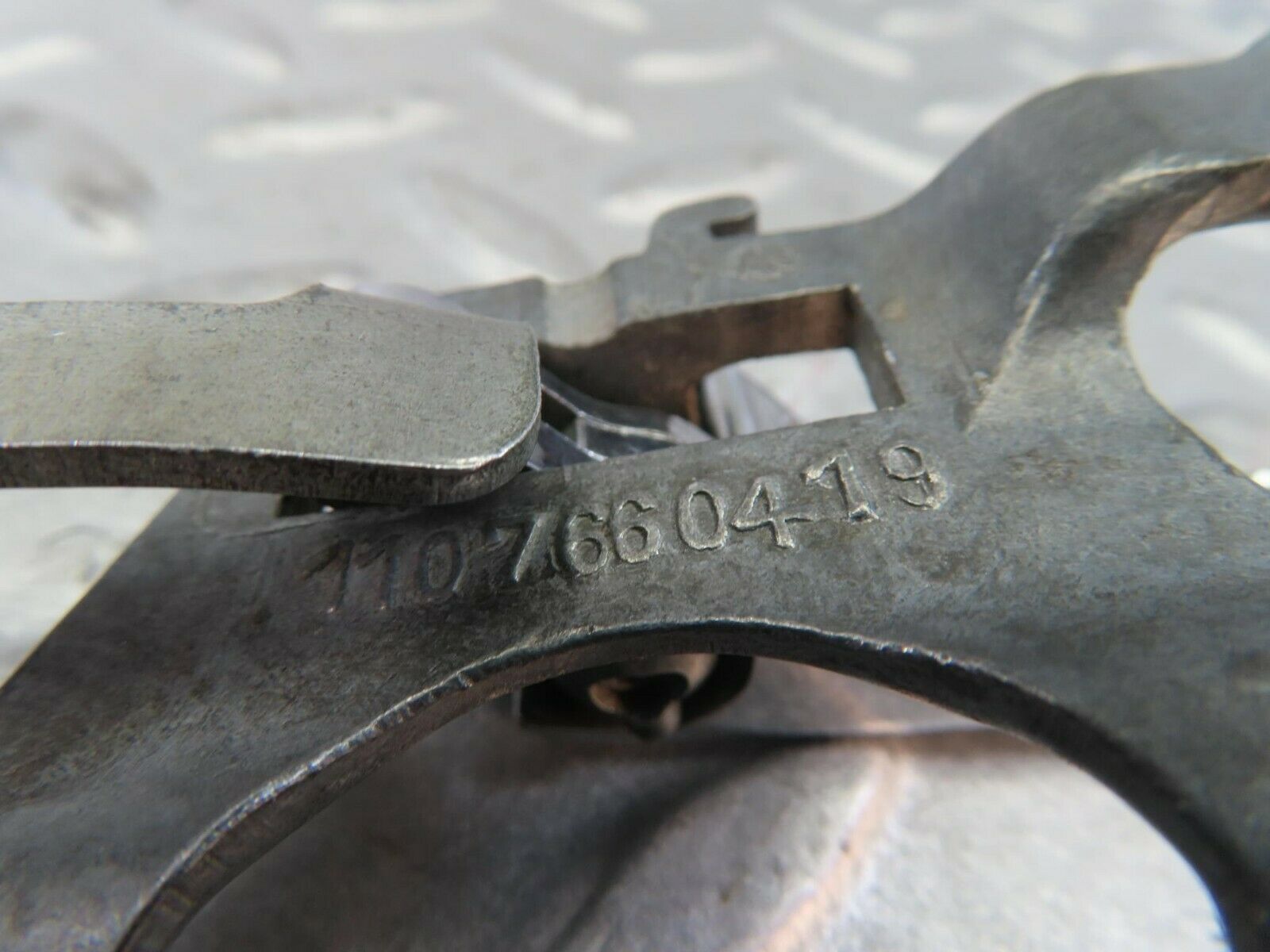 8727 Mercedes-Benz W115 Right Interior Door Handle Chrome 1107660419