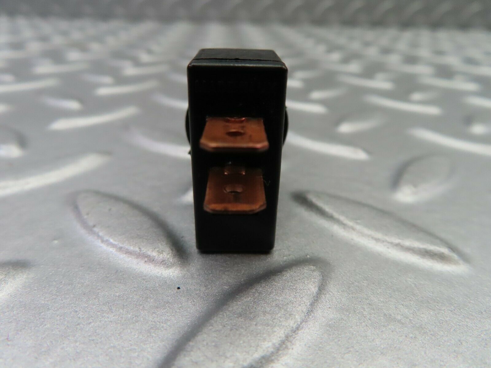 7128 Mercedes-Benz S124 E220 Wagon Switch