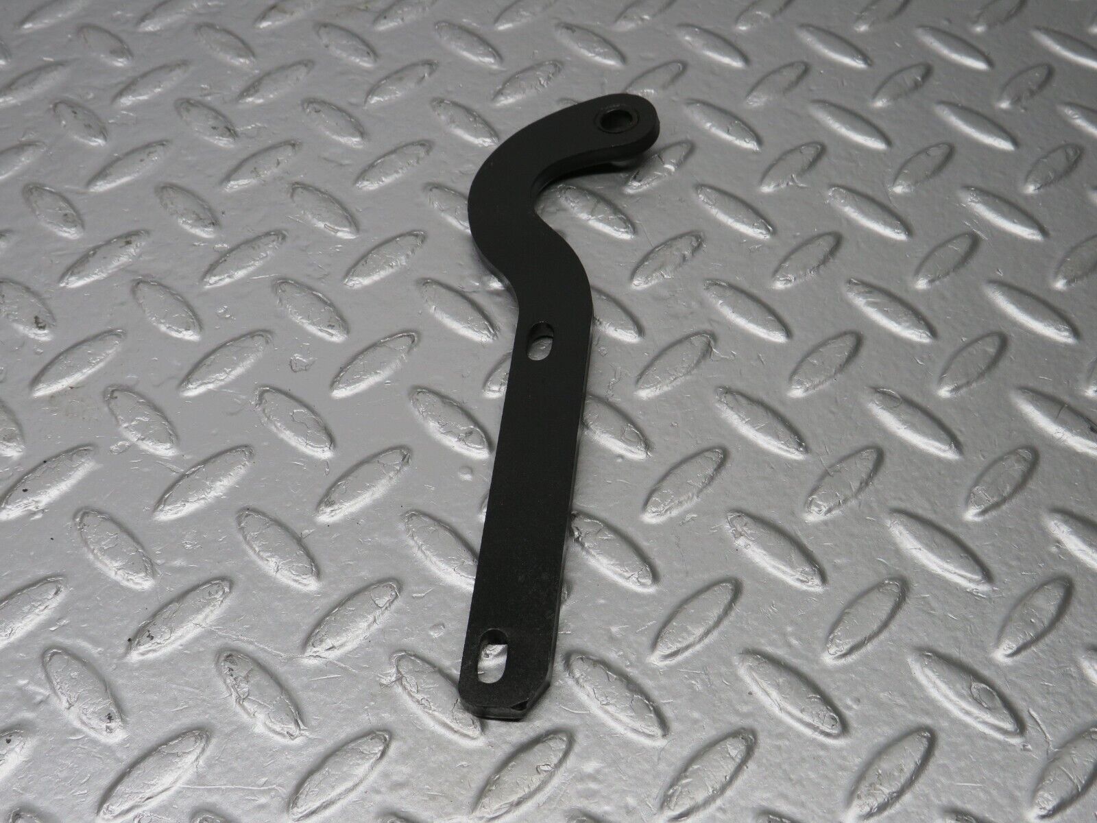 40409 Mercedes-Benz W110 230 Right Bonnet Hinge Support