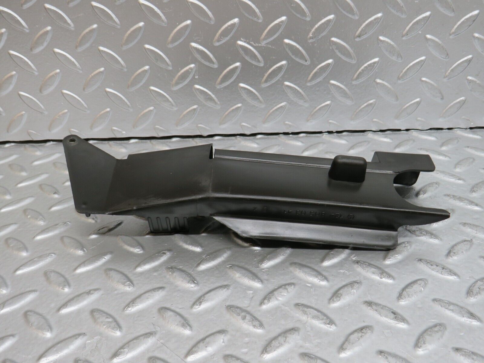 29482 Mercedes-Benz W124 230E Trunk Lock Vacuum Actuator Cover 1248050341