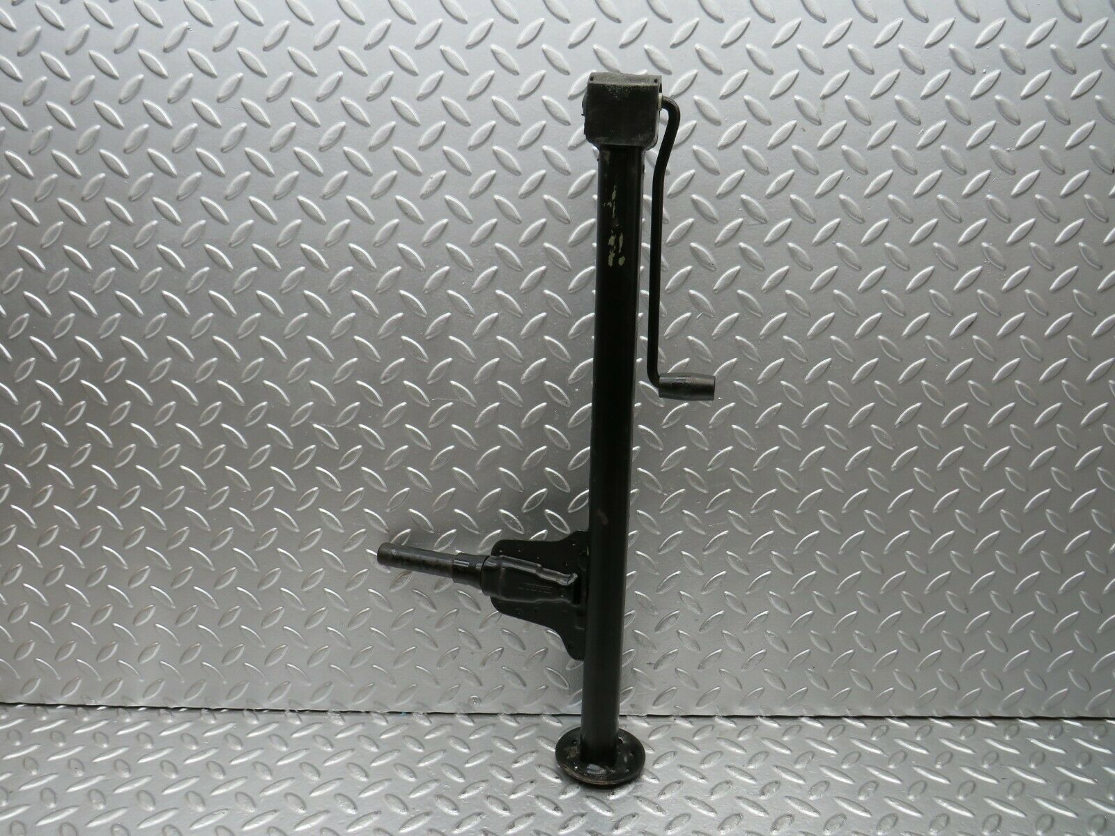 23103 Mercedes-Benz C123 230CE Coupe Car Jack 1235830715