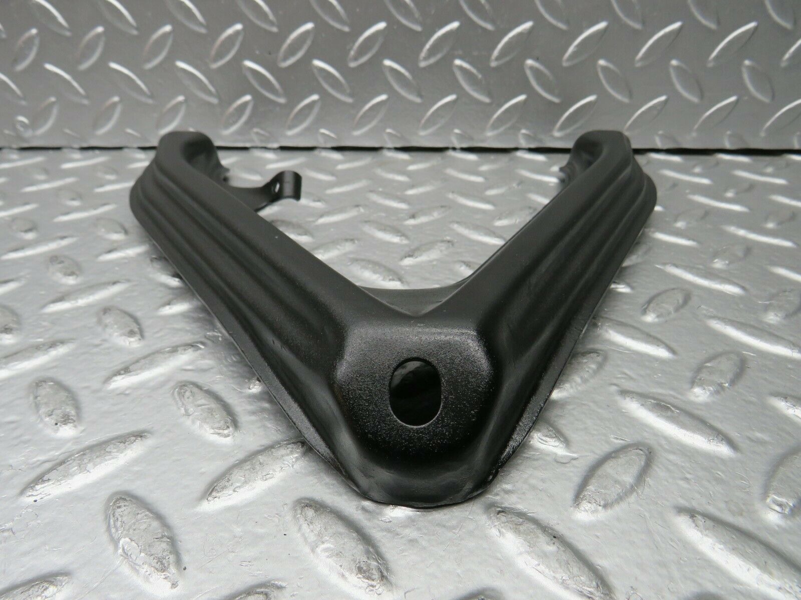 23054 Mercedes-Benz C123 230CE Coupe Air Intake Manifold Bracket