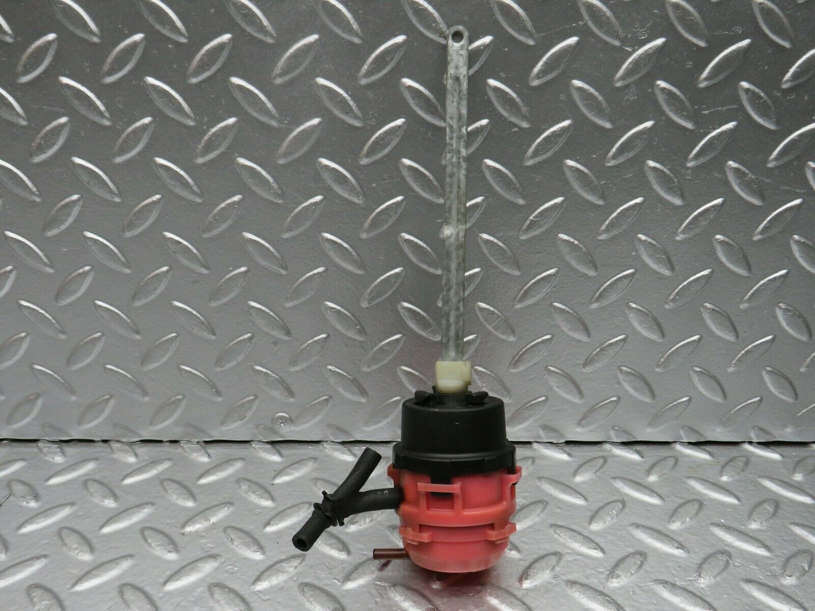 22479 Mercedes-Benz C124 E220 Coupe Heater Box Vacuum Actuator