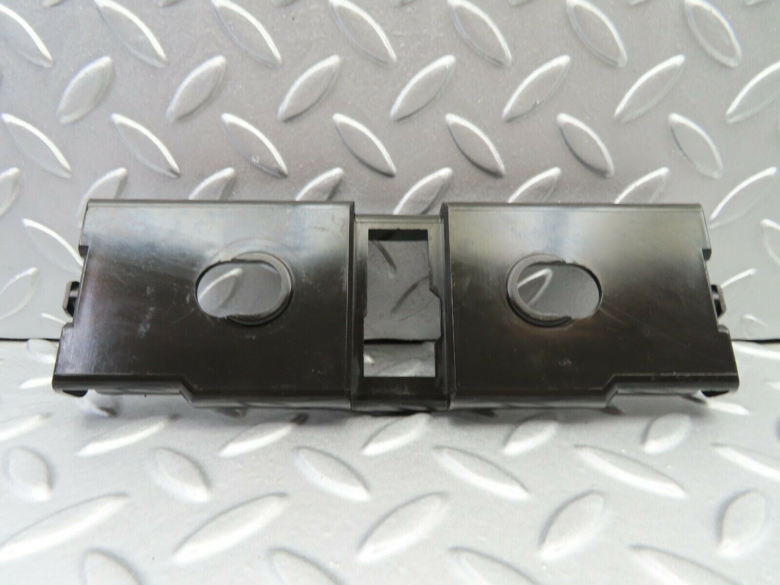 6471 Mercedes-Benz S124 E220 Wagon Heating Regulator Holder Reinforcement 1248330214