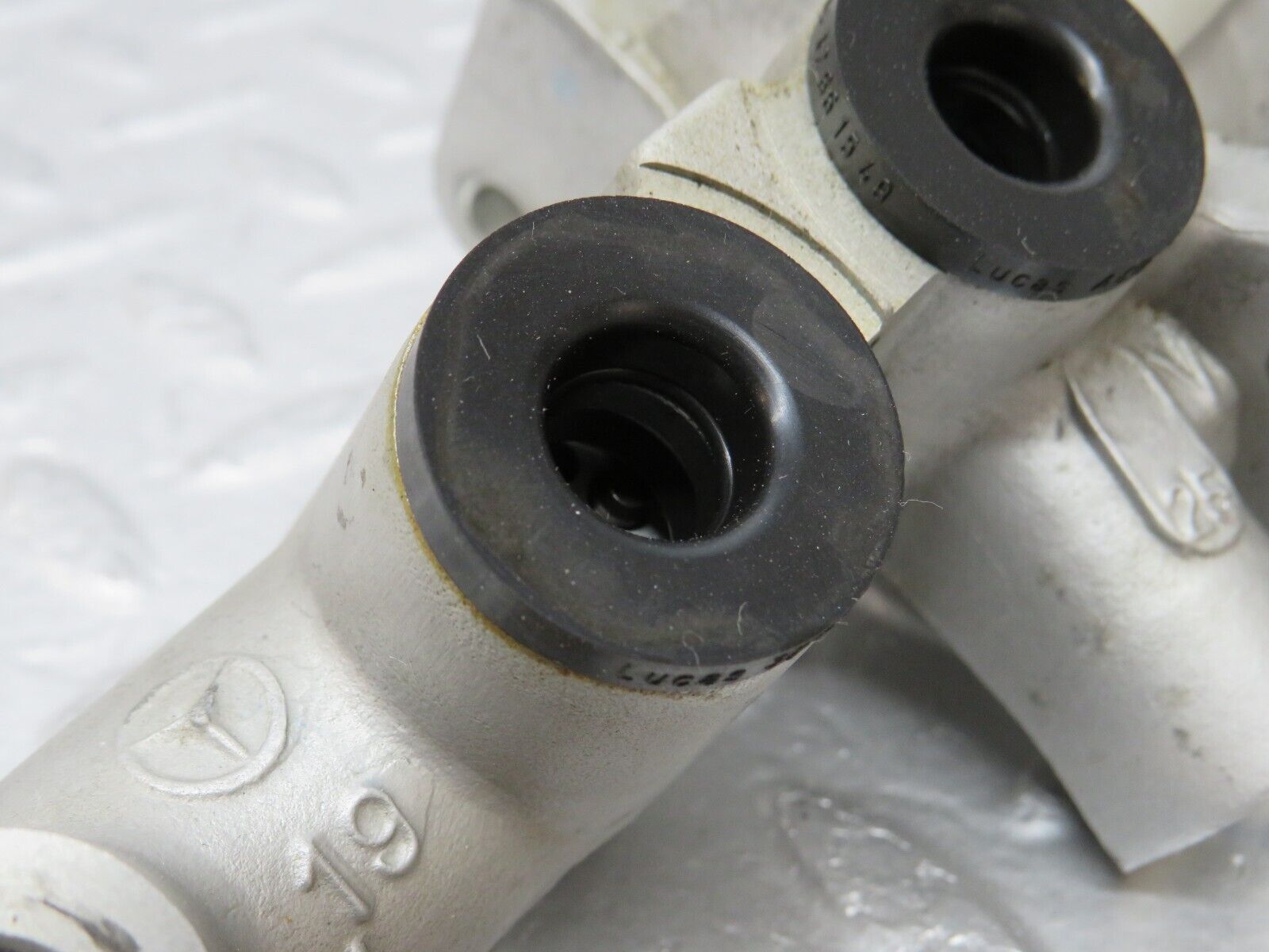 34775 Mercedes-Benz W210 320E Brake Master Cylinder