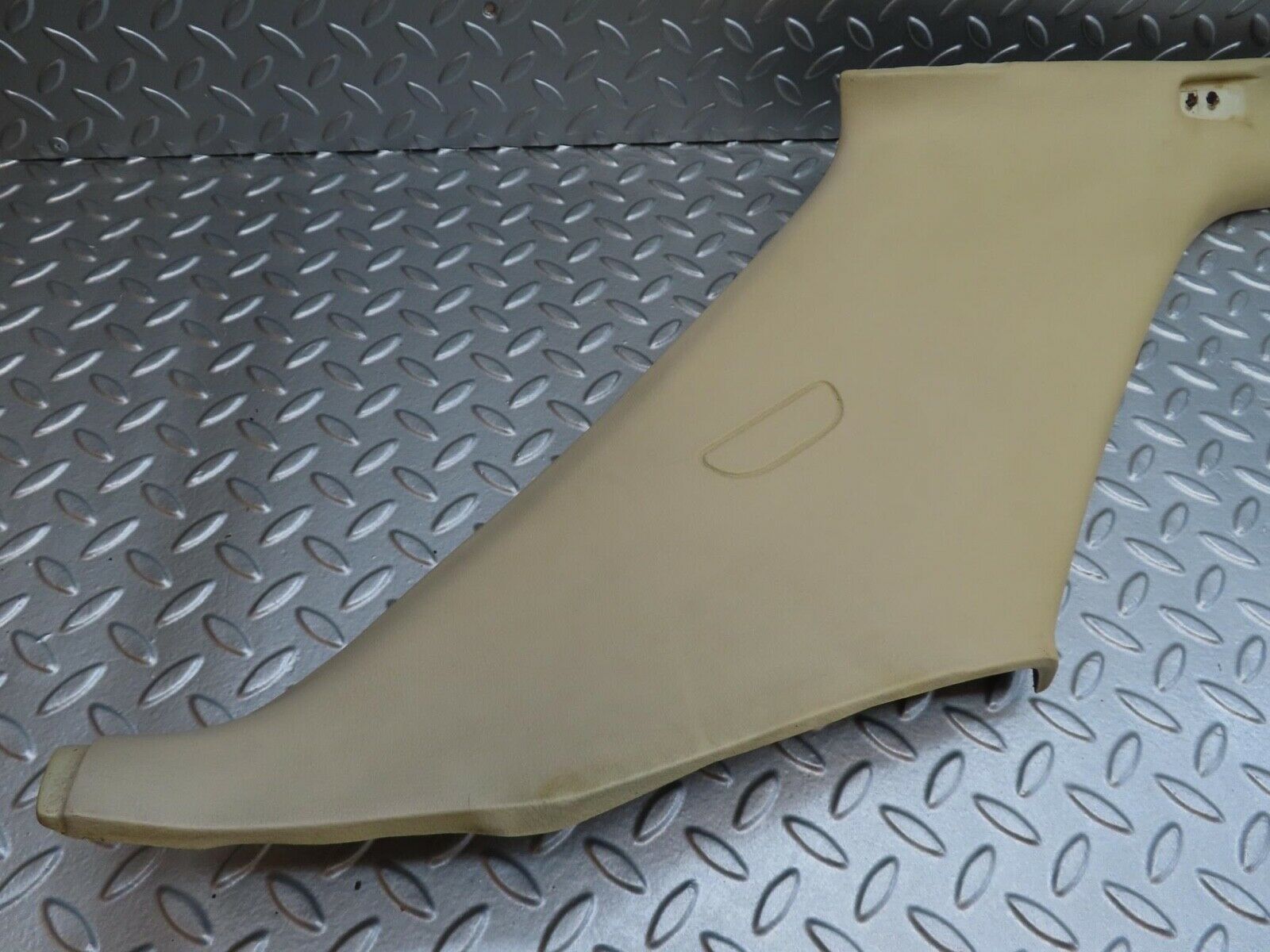 13944 Mercedes-Benz C107 280SLC C Pillar Cover Left Side Cream