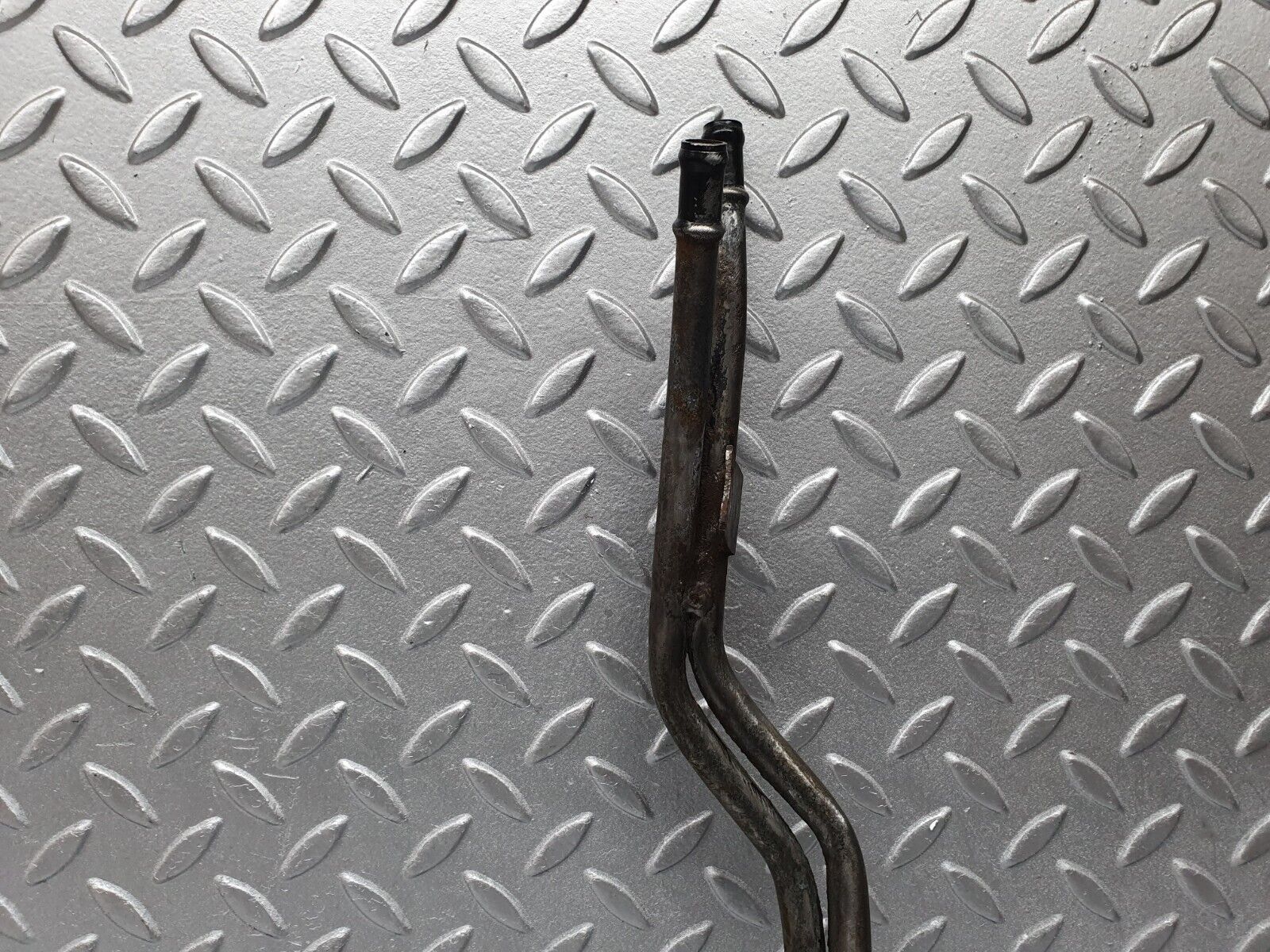 41194 Mercedes-Benz W126 300SE Oil Cooling Pipe Line