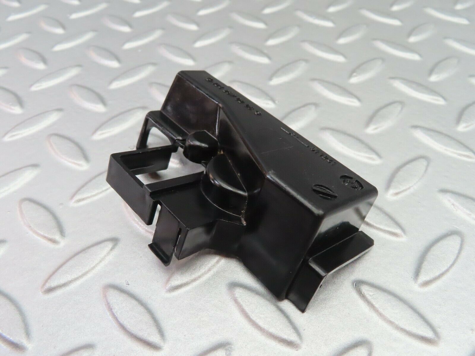 6754 Mercedes-Benz S124 E220 Wagon Gear Selector Trim 1242670206