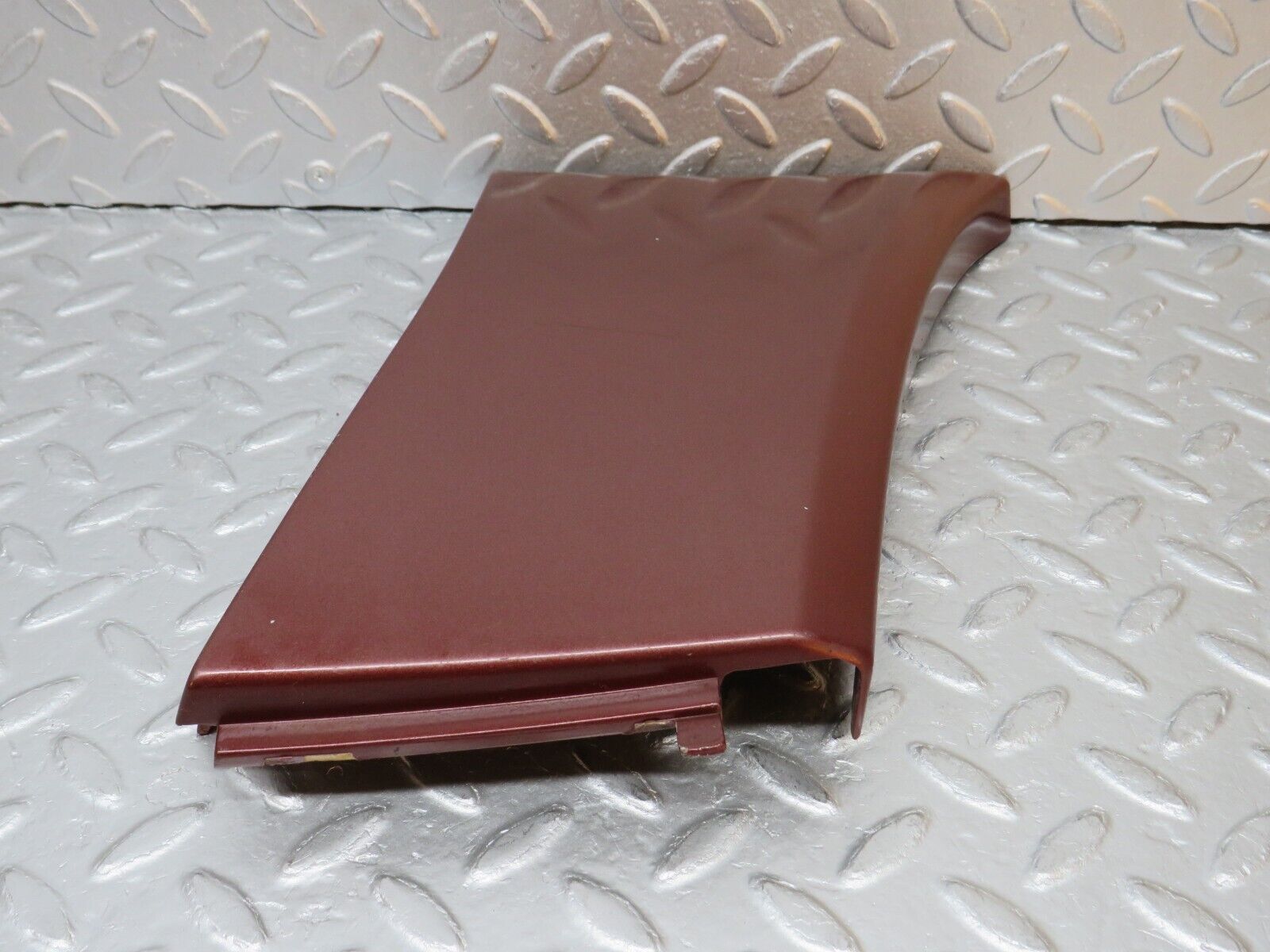 38247 Mercedes-Benz R129 280SL Coupe Rear Left Lower Moulding Trim 1296900540