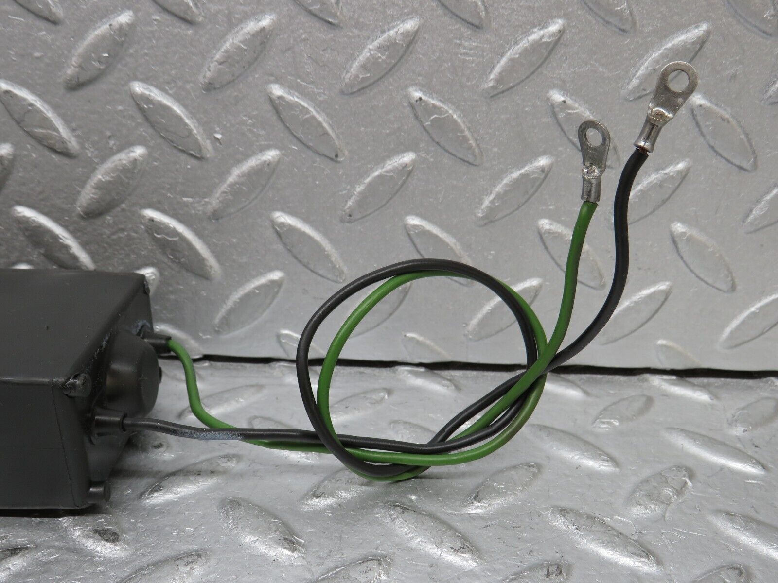 37420 Mercedes-Benz W109 300SEL Rear Left Window Regulator Motor Bosch 0132001101