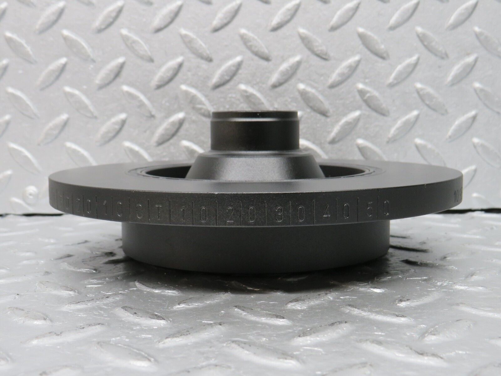 39569 Mercedes-Benz R129 320SL Coupe Crankshaft Vibration Damper 1040301703